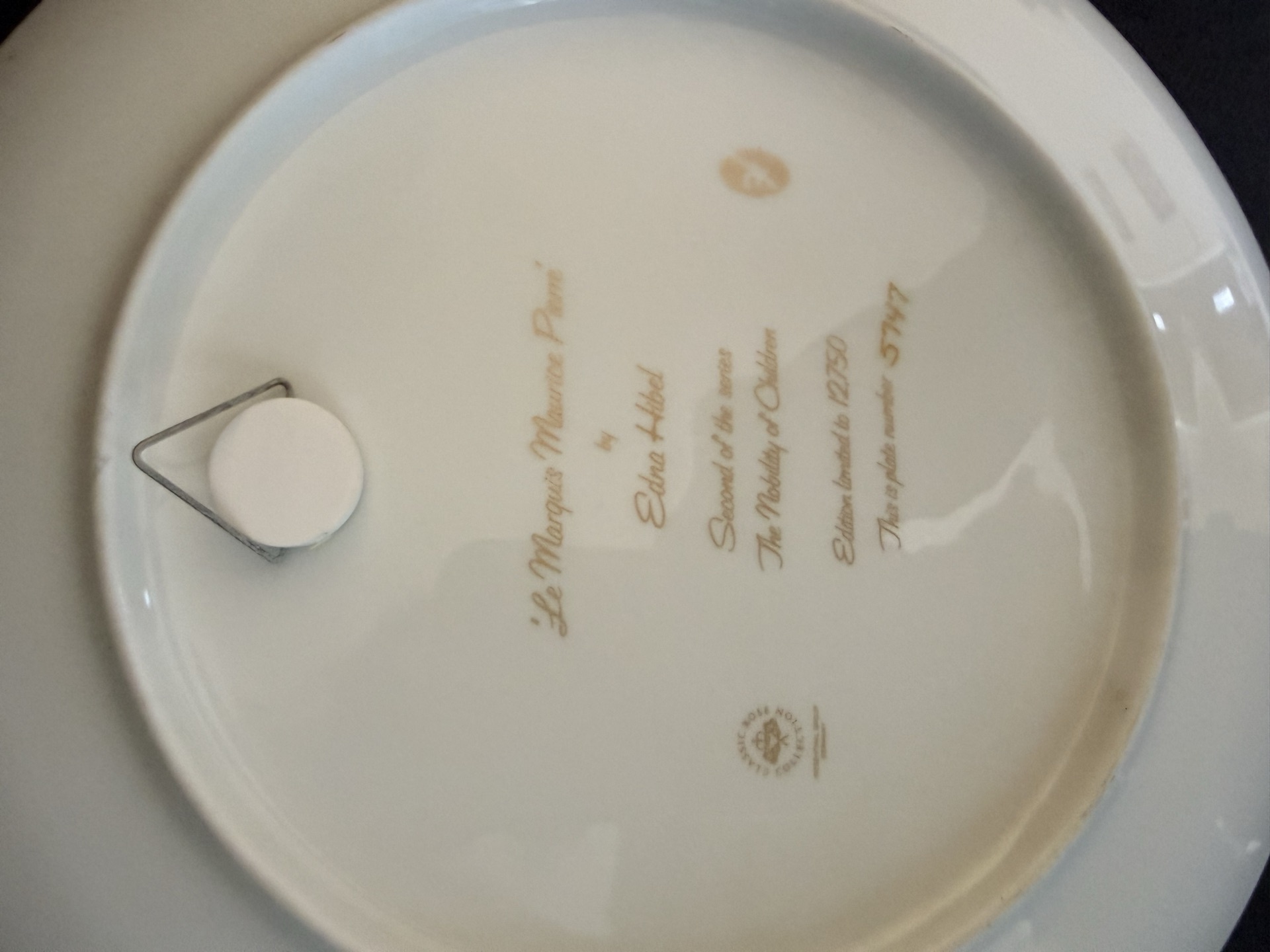 Set of five decorative portrait porcelain plates - image 4 of 6