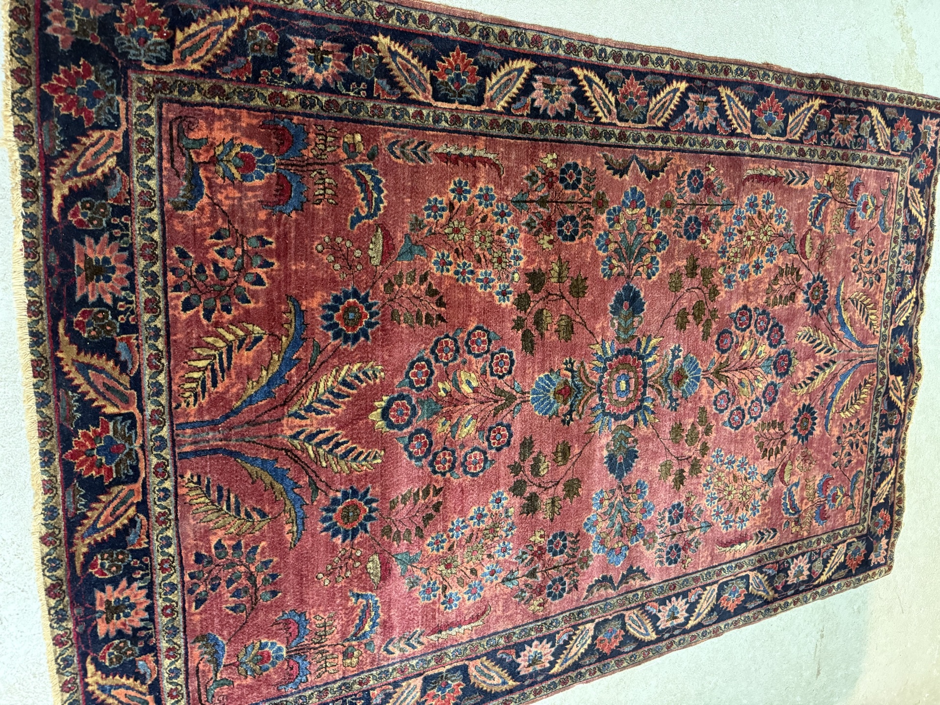 Persian-style floral  rug - image 1 of 7