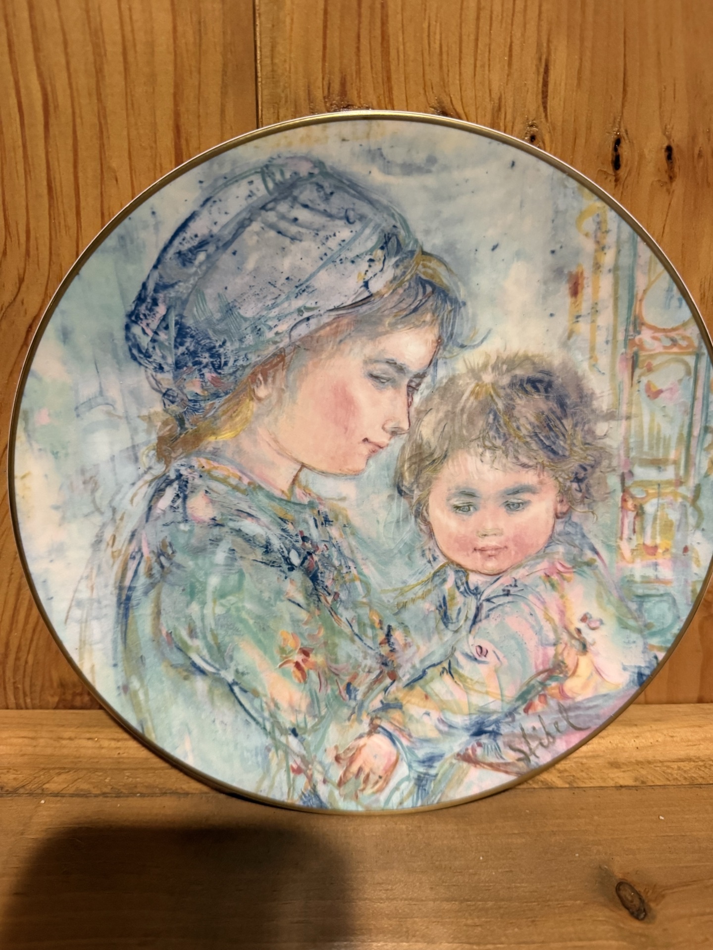 Royal Doulton Edna Hibel-inspired mother-and-child collectible plates - image 4 of 9