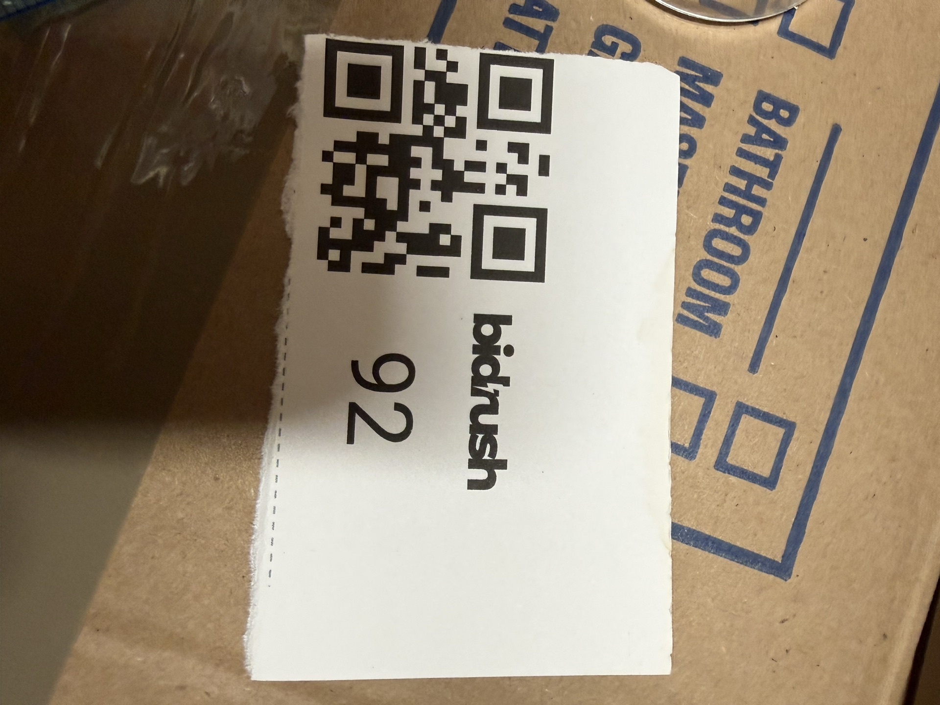  Persian-style floral  rug - image 7 of 7