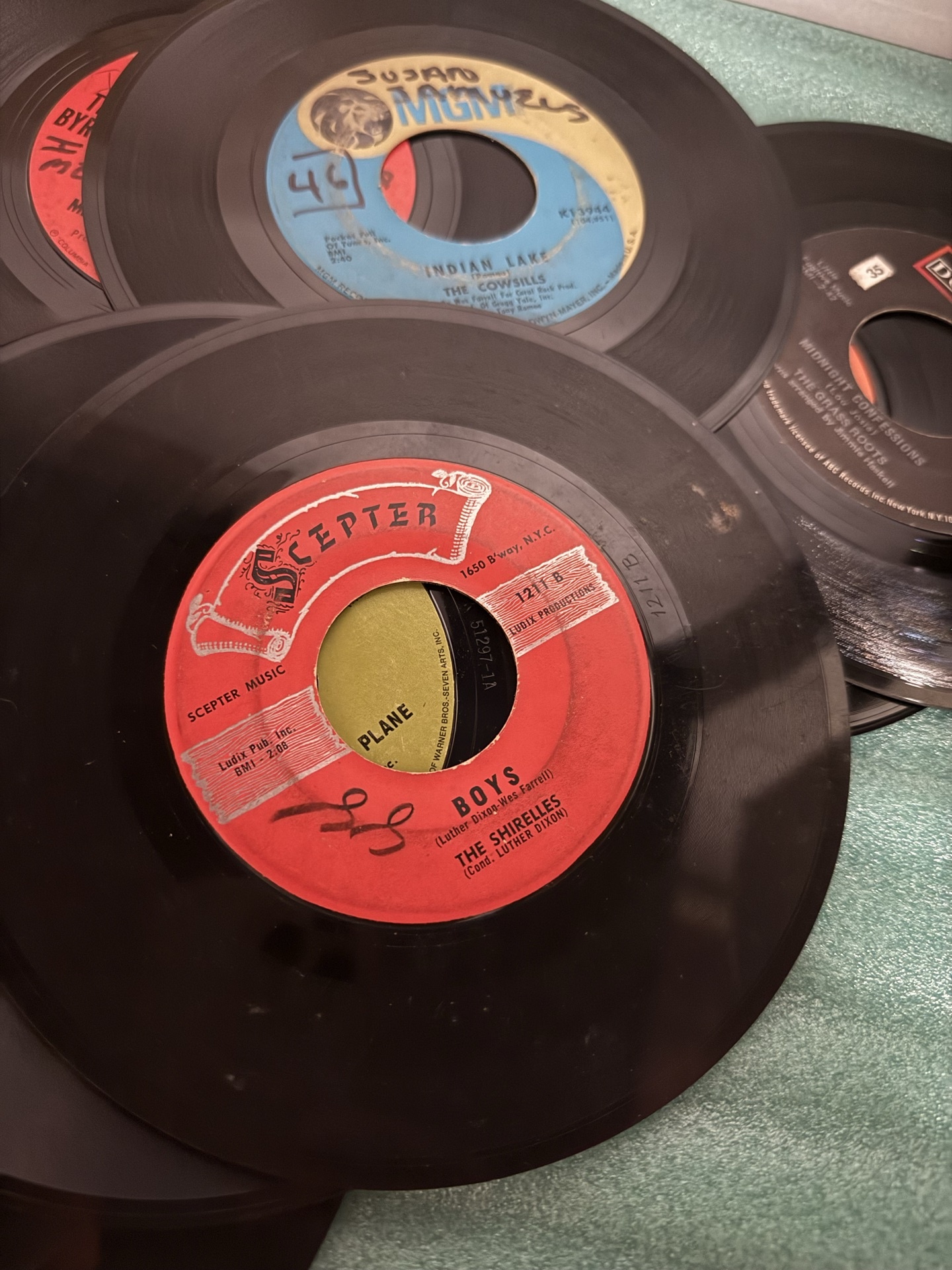 Collection of 7-inch vinyl singles (45 rpm) - image 6 of 8