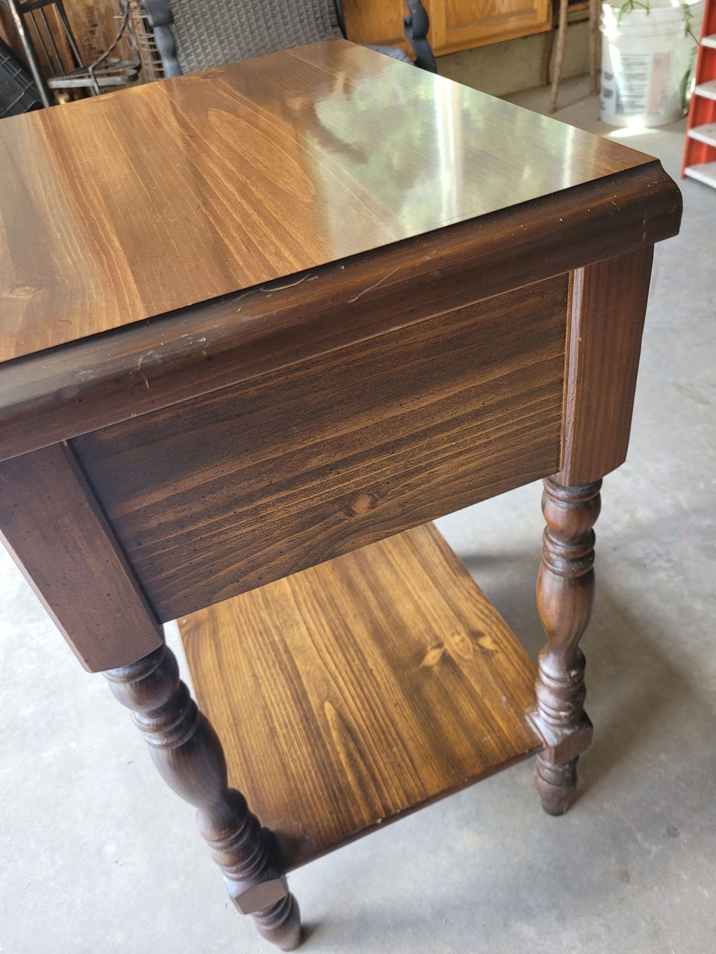 Quality Dark End Table - image 4 of 5