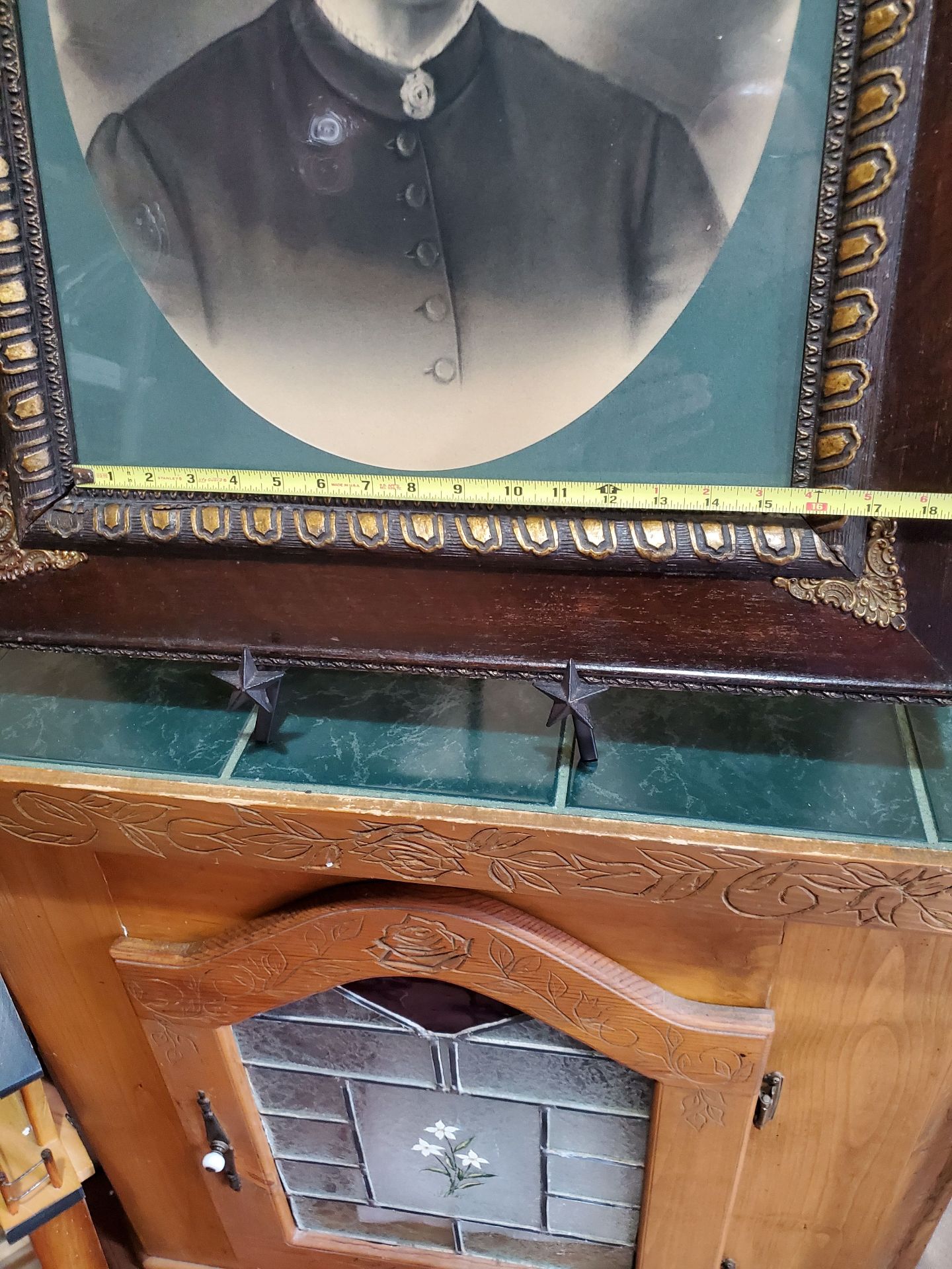 Antique Picture Frame With Instant Family History - image 11 of 11