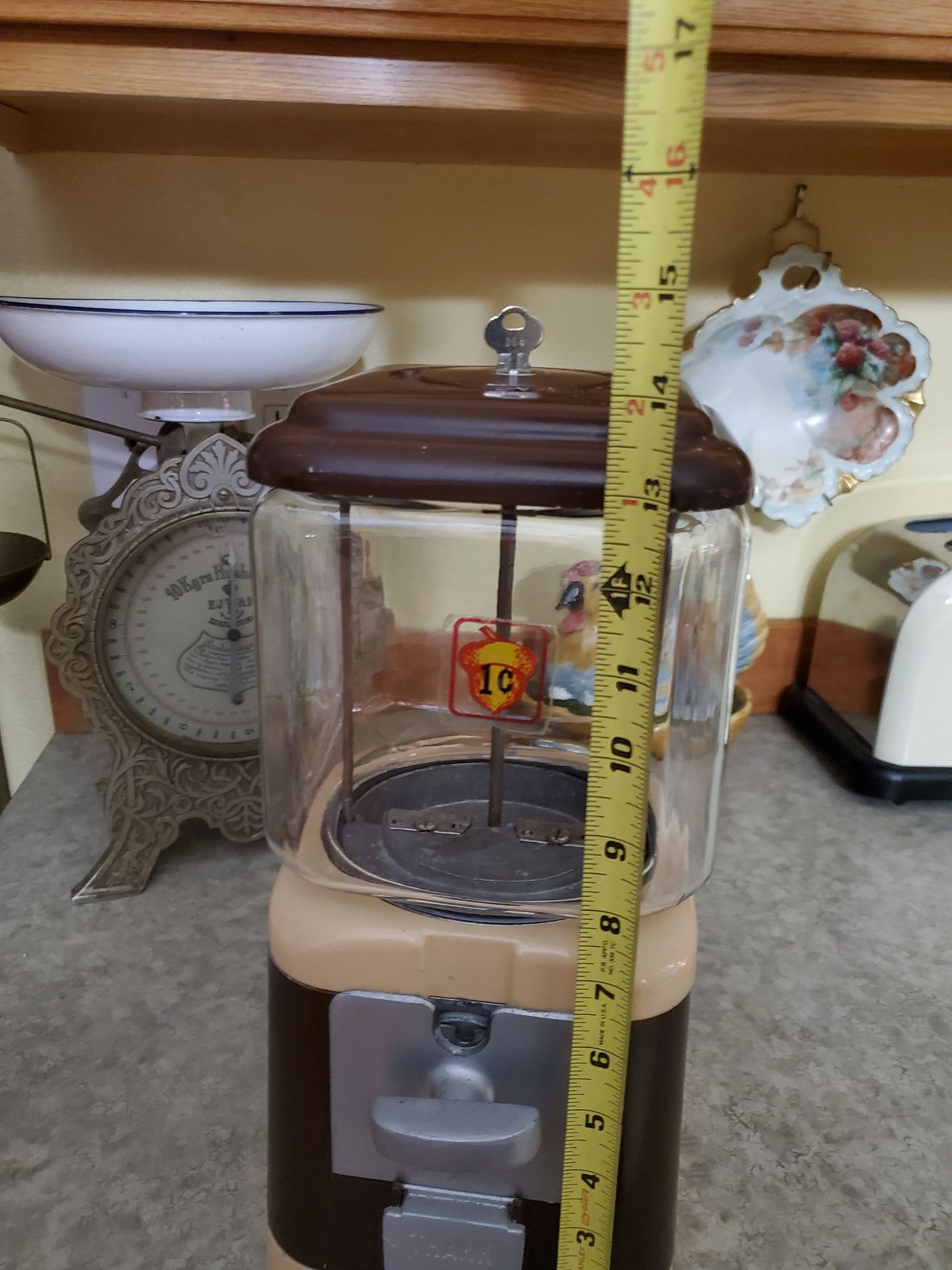 1 Cent Peanut Dispenser. - image 6 of 6