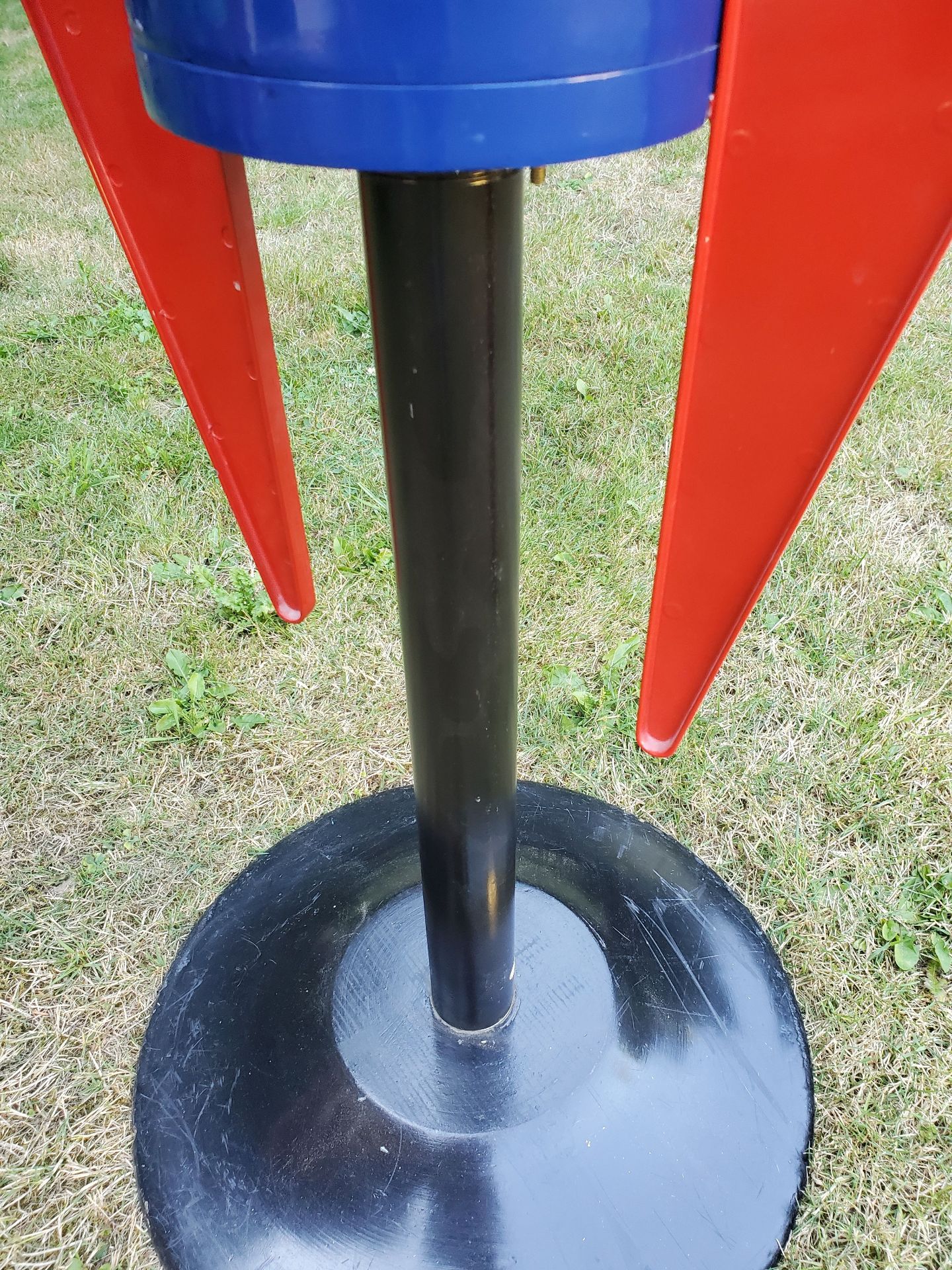 LYPC Retro Rocket Gumball Machine - image 6 of 7