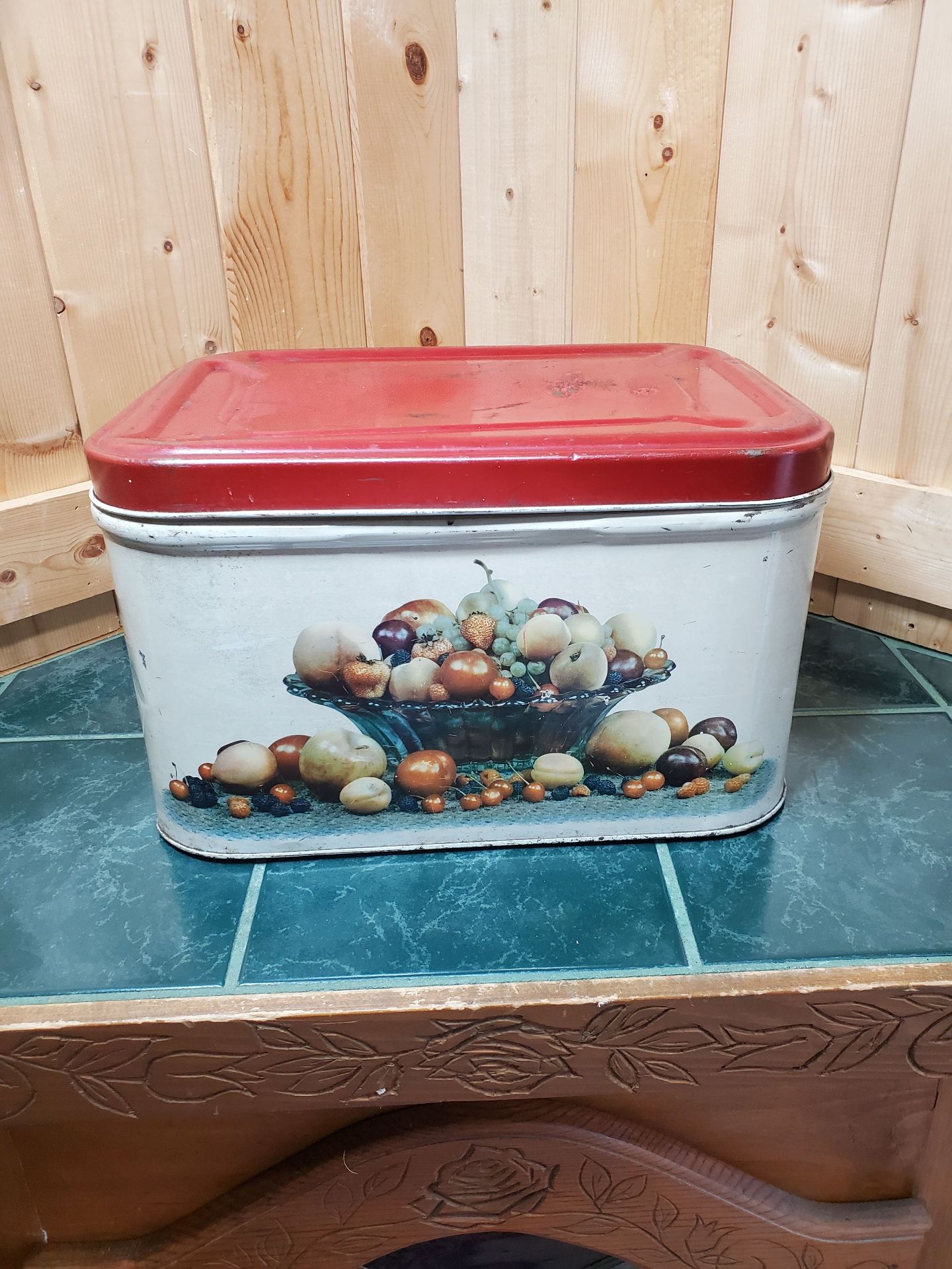Vintage Bread Box. - image 1 of 7