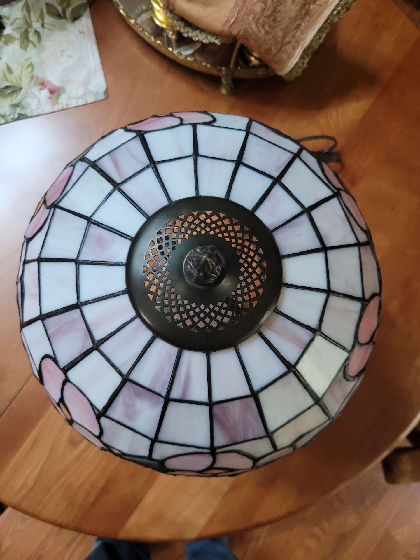 Stained Glass Floral Table Lamp - image 3 of 5
