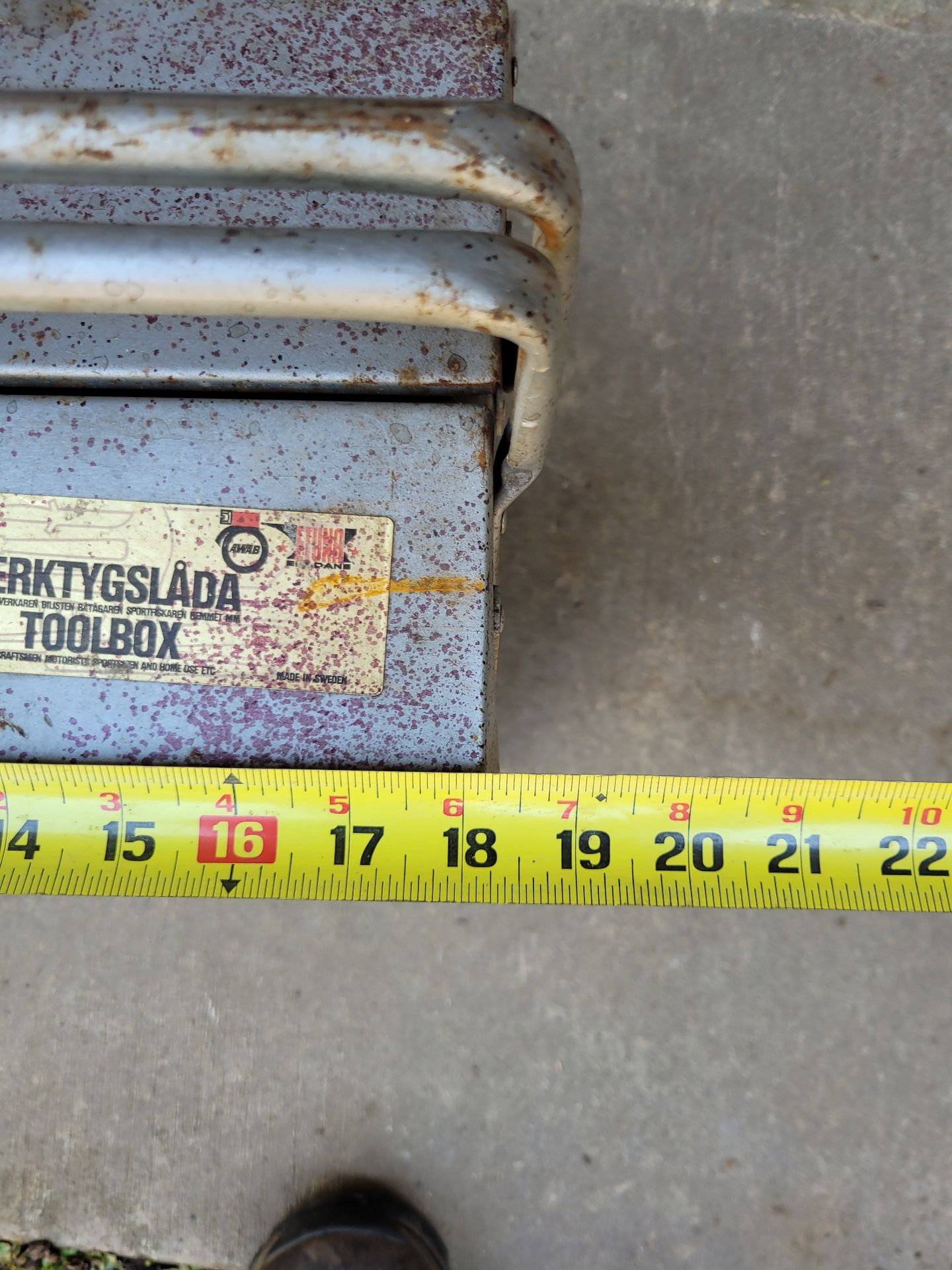 Rare Swedish Toolbox - image 5 of 5