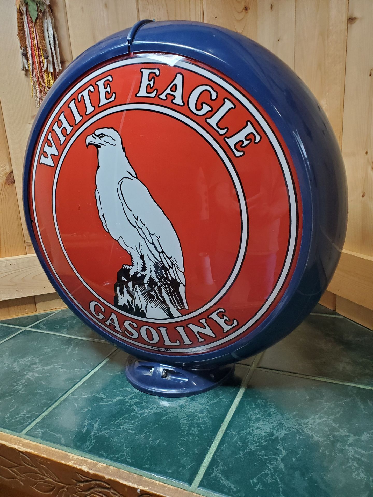 White Eagle Gas Pump Globe - image 2 of 7