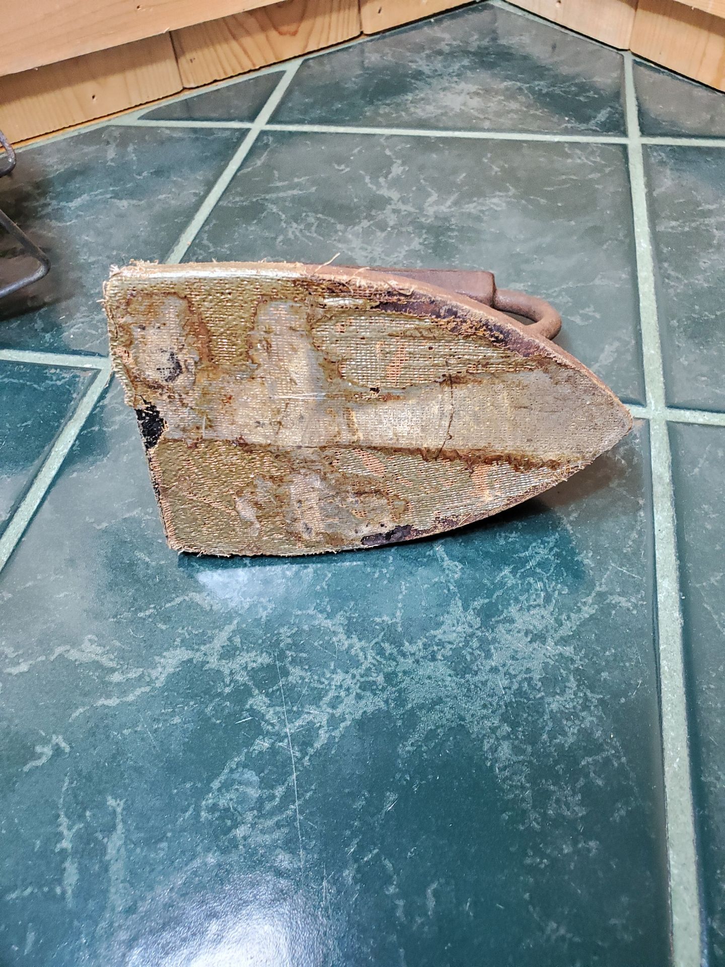 Brass Slug Iron And Other Items - image 7 of 9