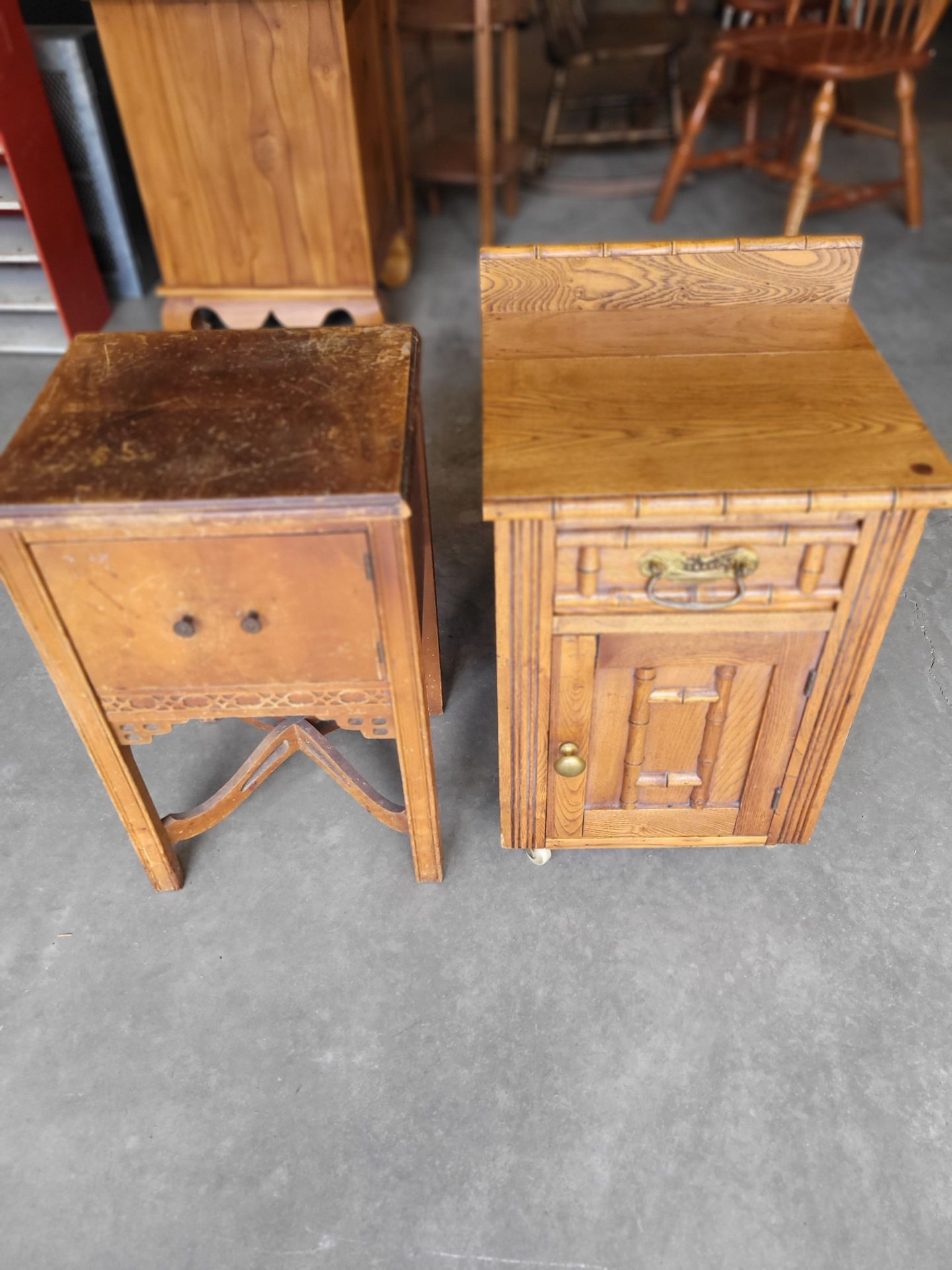 Vintage/Antique Petite Tables - image 1 of 9