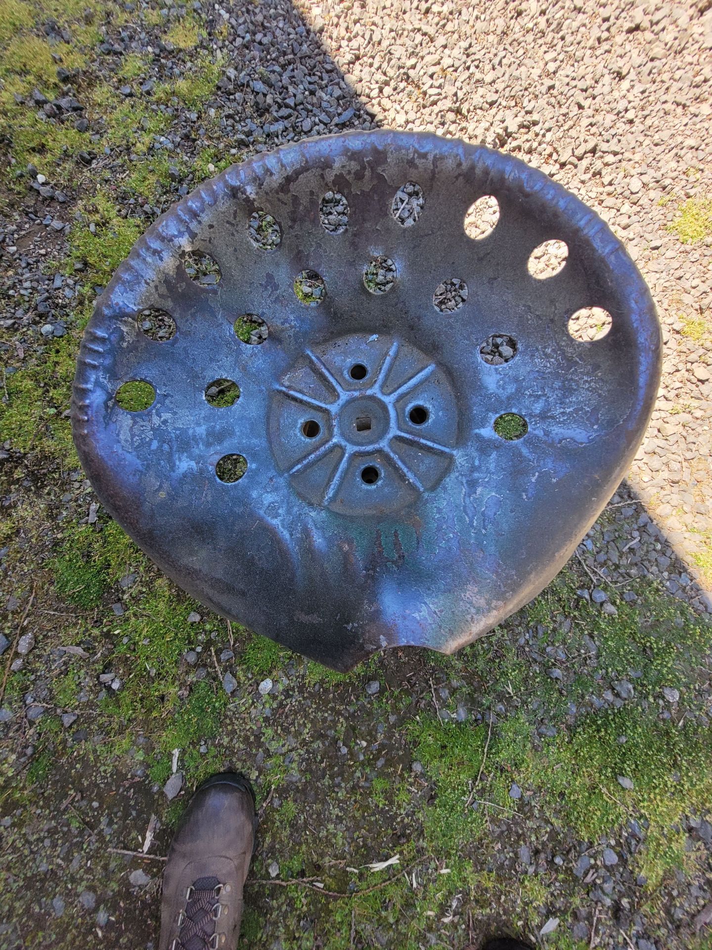 Tractor Seat Shop Stool. - image 2 of 5