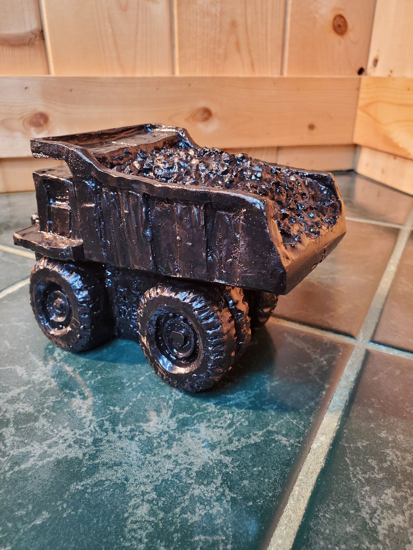 Coal Truck Made From Coal. - image 5 of 8