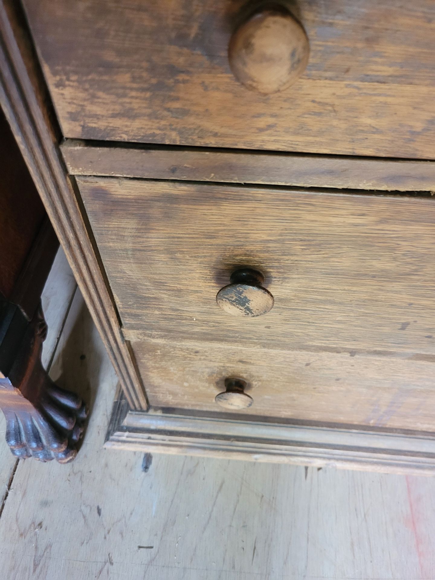 Small Chest Of Drawers. - image 4 of 6