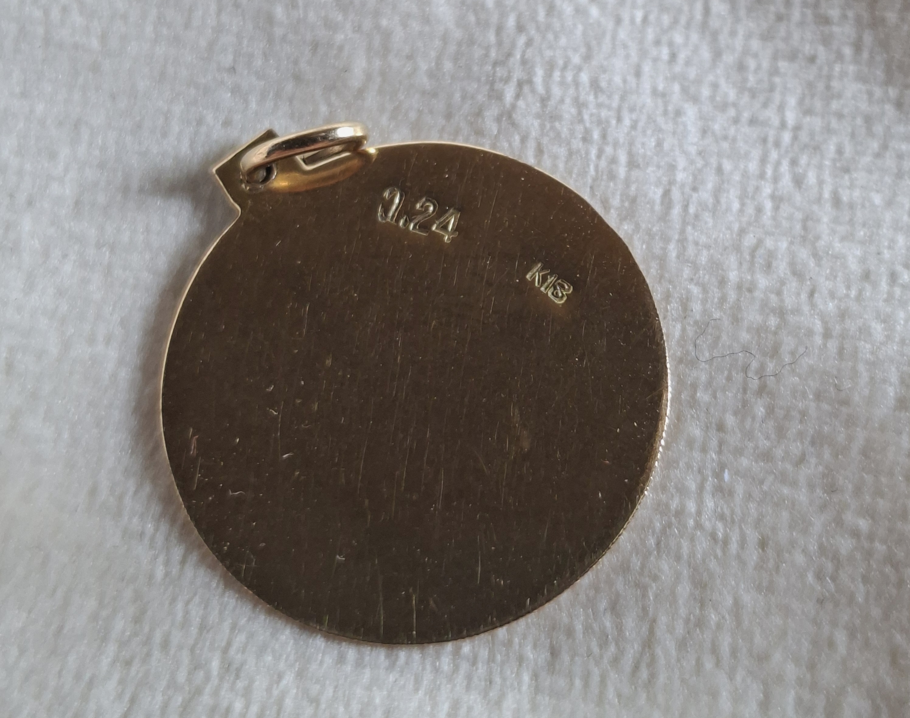 18K Gold Pisces Zodiac Pendant - image 4 of 5