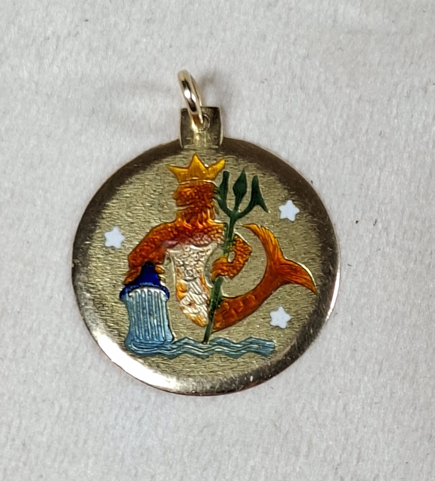 18K Gold Pisces Zodiac Pendant - image 2 of 5