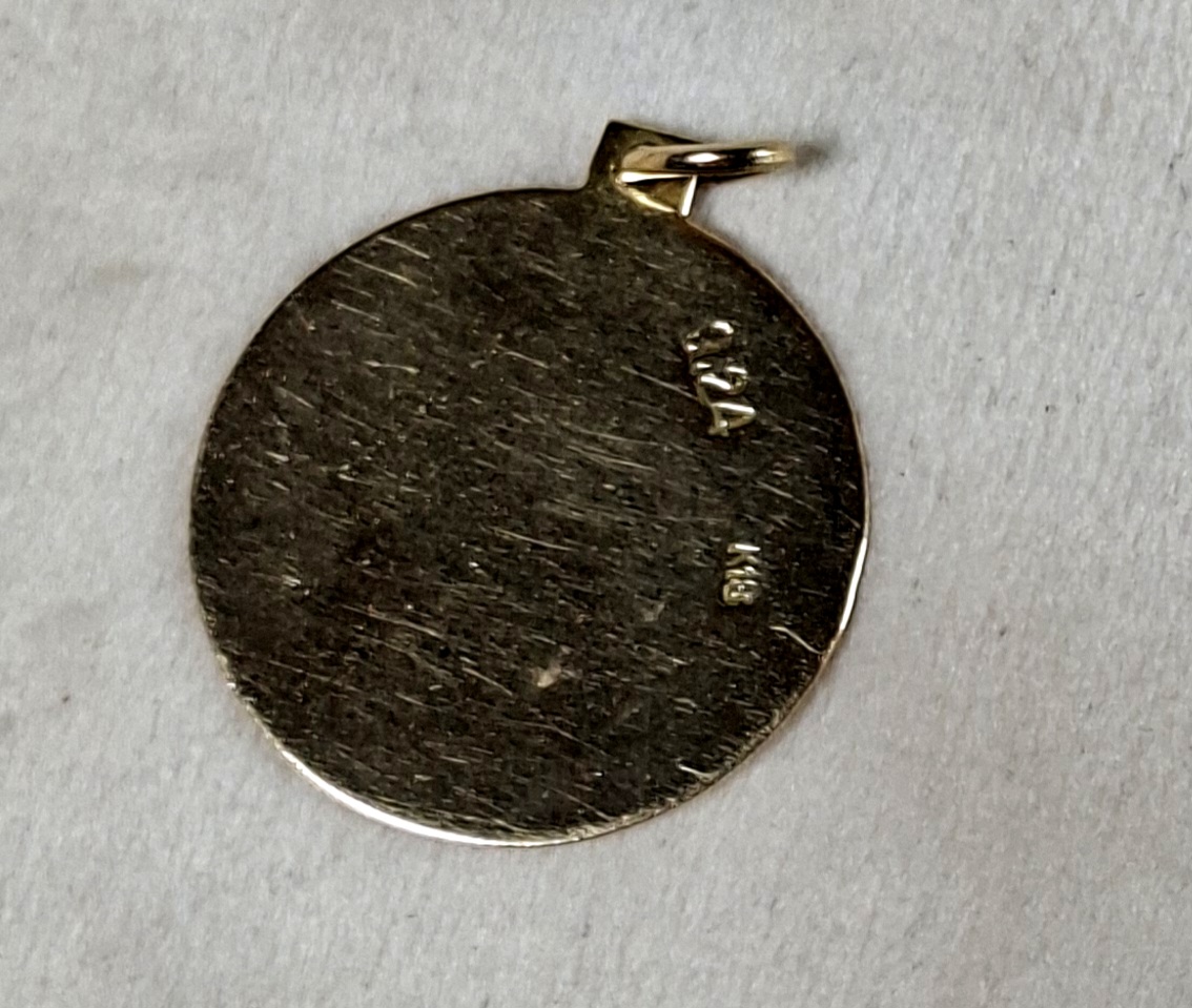 18K Gold Pisces Zodiac Pendant - image 3 of 5