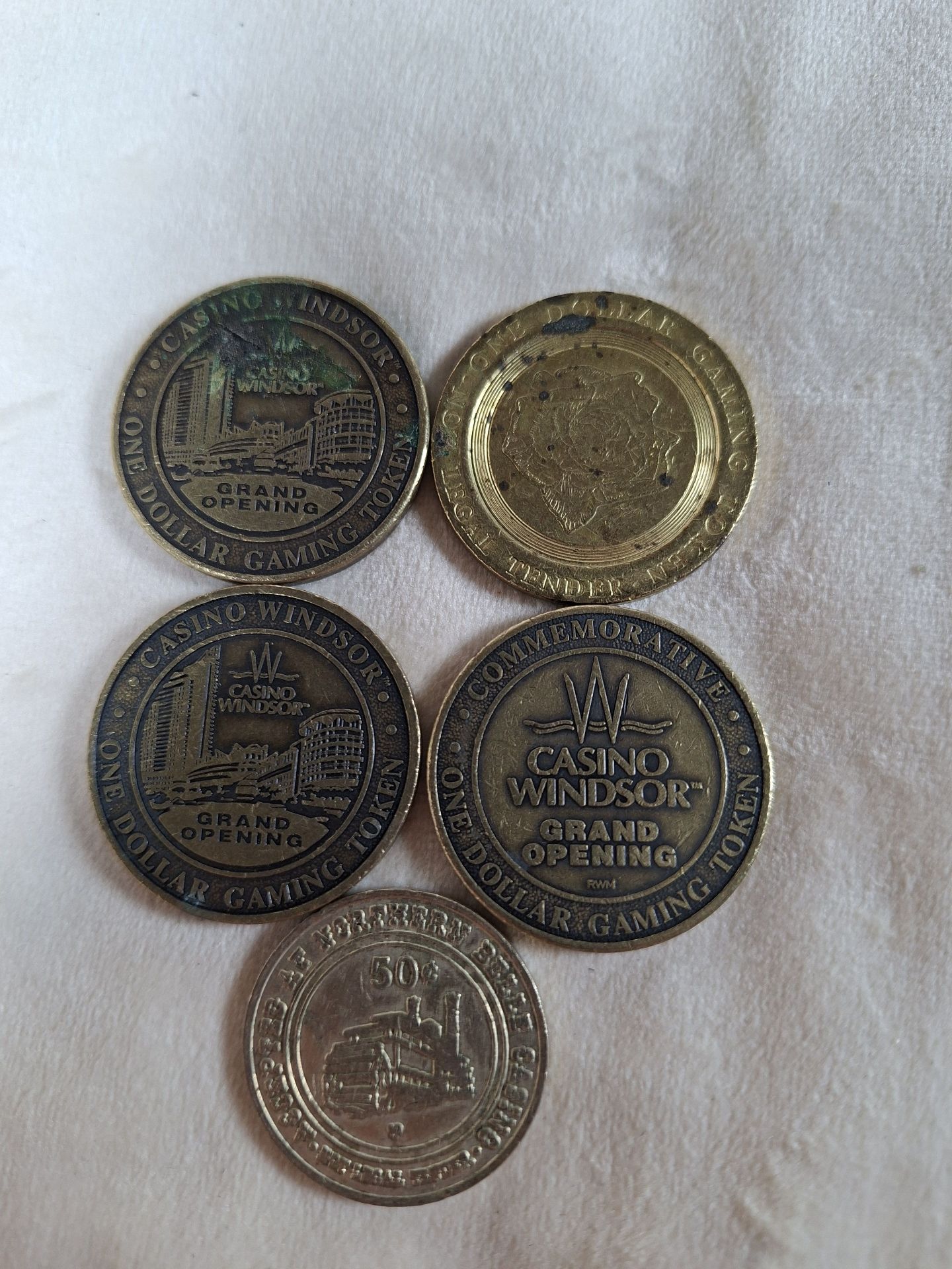 Casino Windsor Gaming Tokens and Commemorative Coins - image 4 of 5