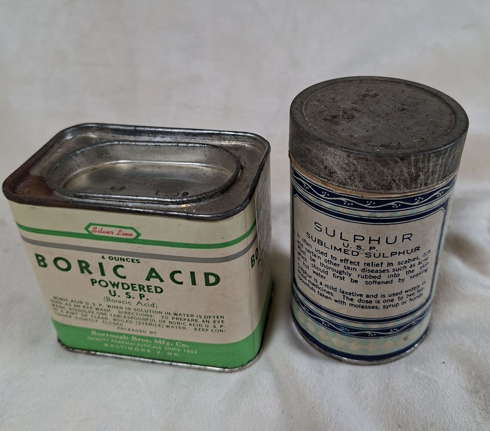 Vintage Boric Acid and Sulphur Metal Tins - image 3 of 6