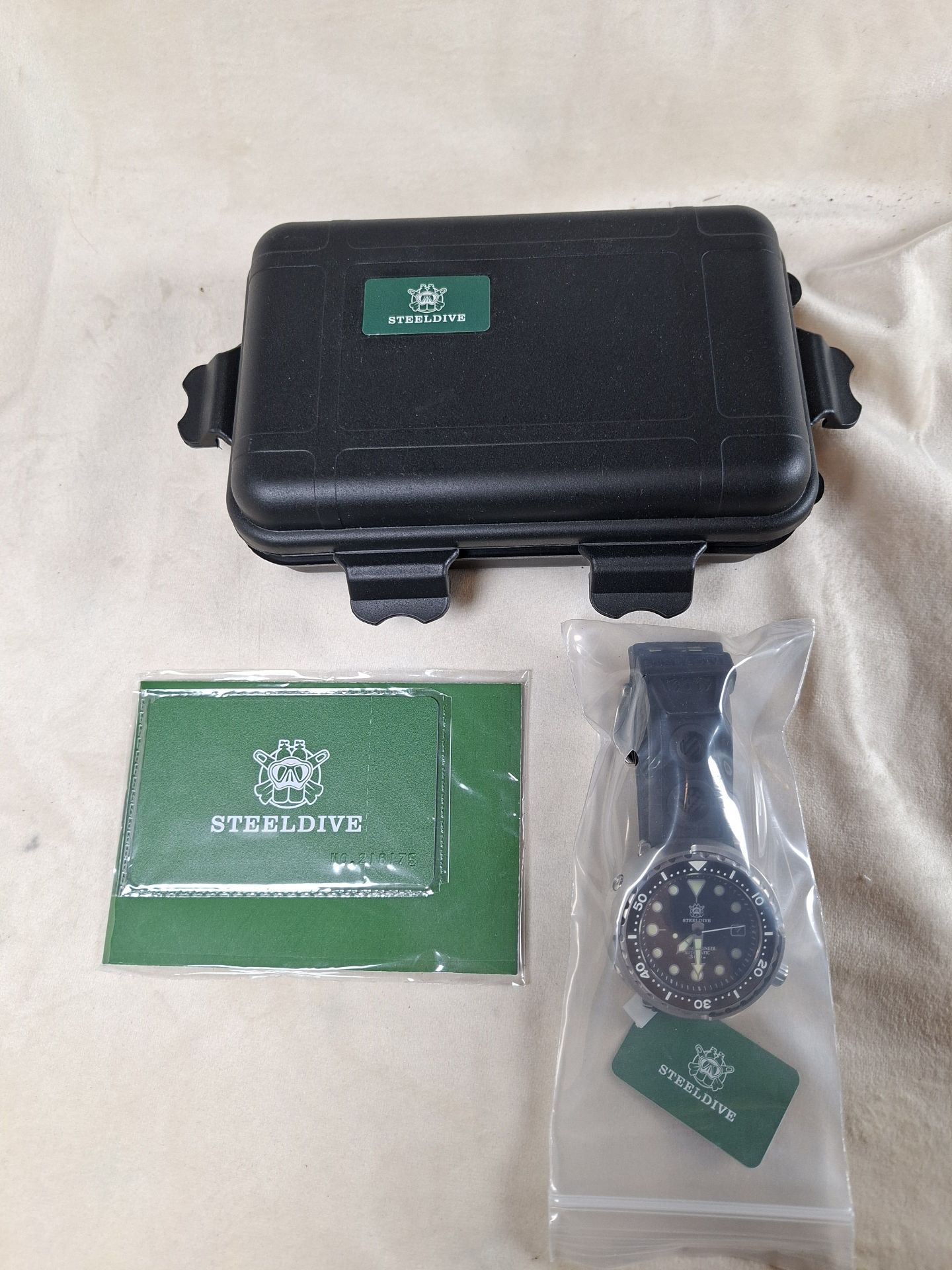 Steeldive Automatic Dive NH35 300M Watch with Case and Documents - image 1 of 8