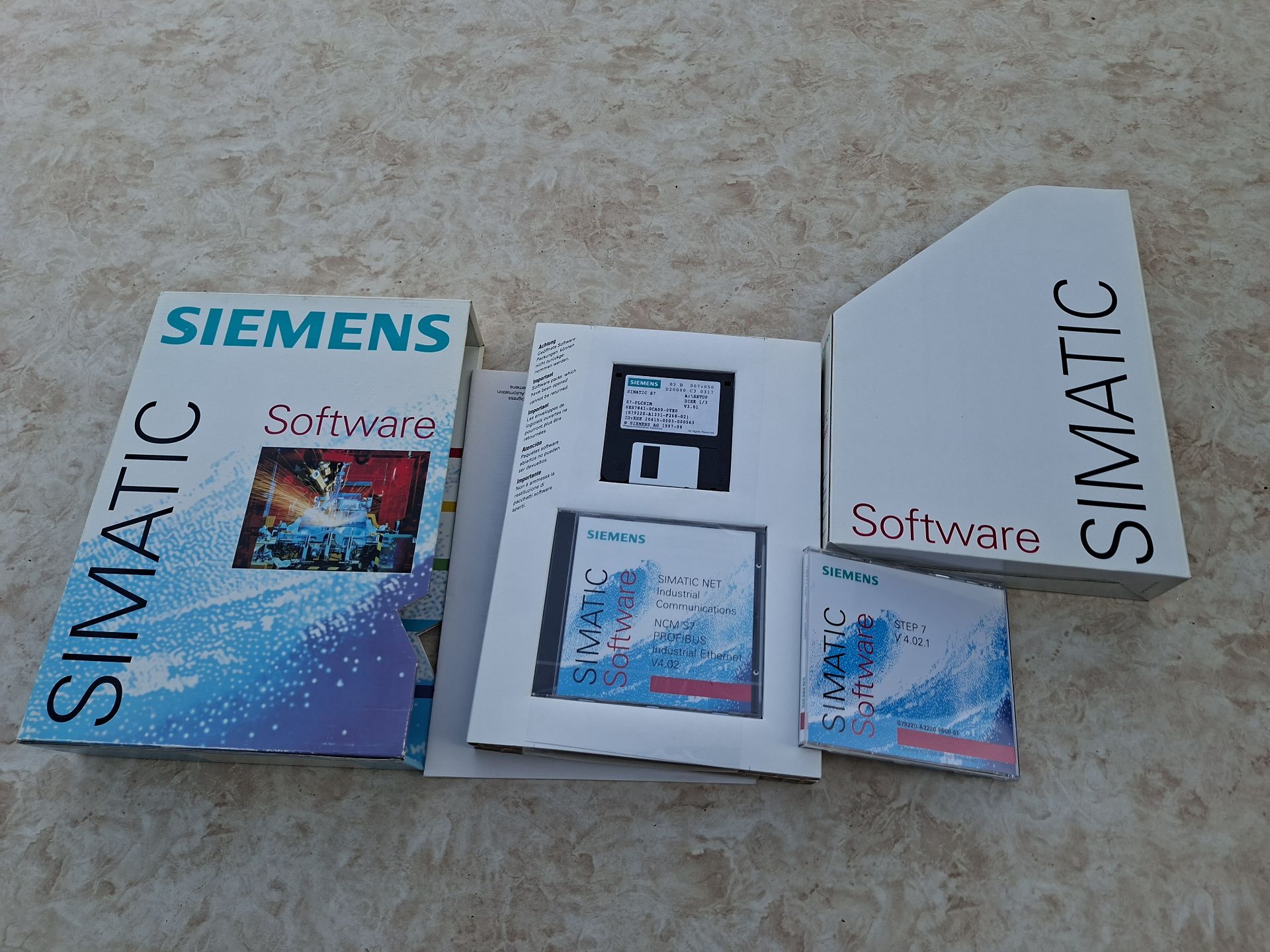 Siemens SIMATIC S7 Software Package - image 1 of 7