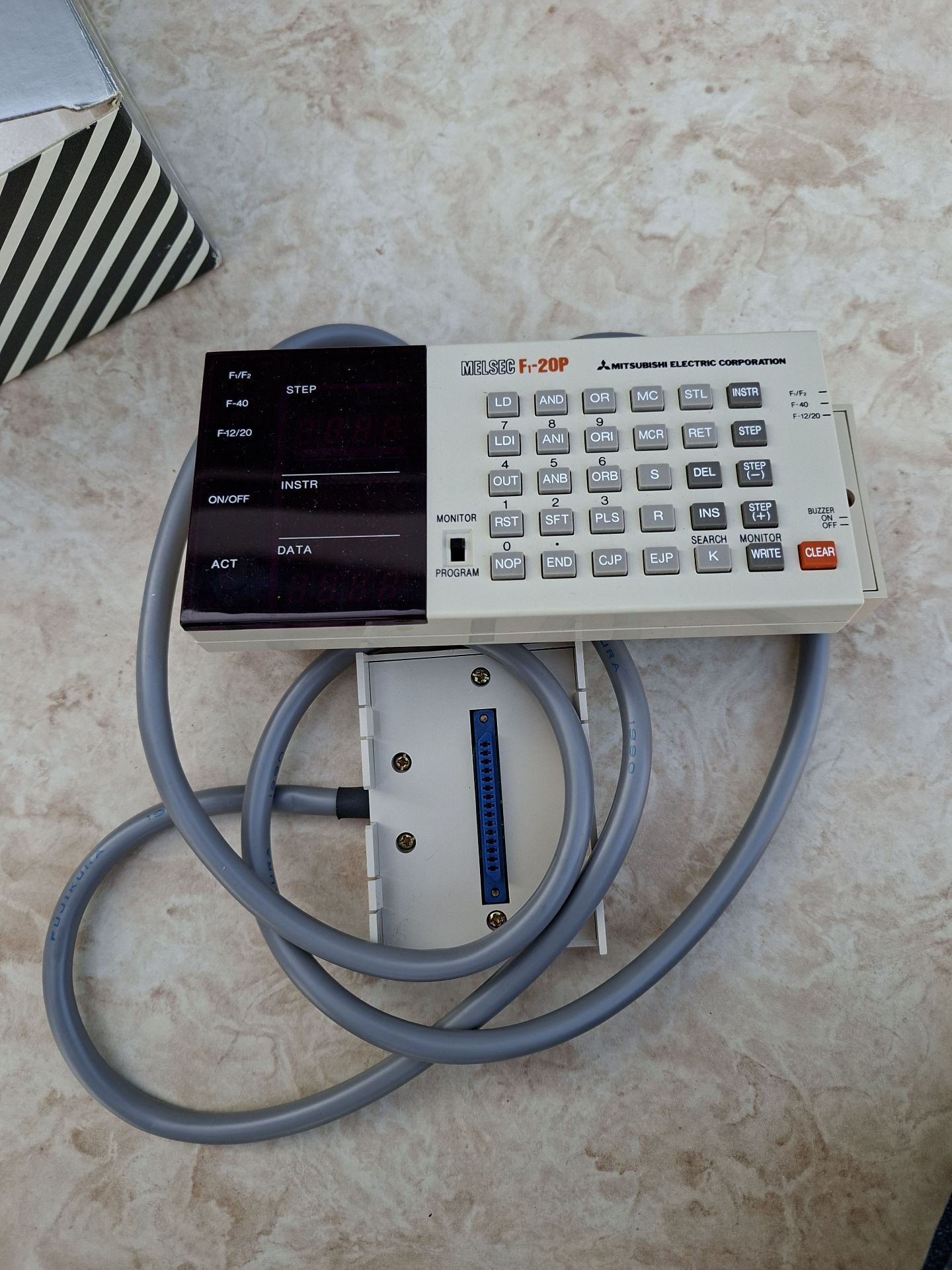 Mitsubishi F1-20P-E Programmable Controller Programming Unit - image 6 of 6
