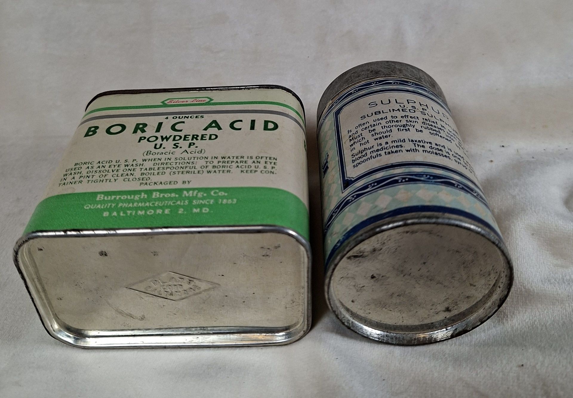 Vintage Boric Acid and Sulphur Metal Tins - image 4 of 6