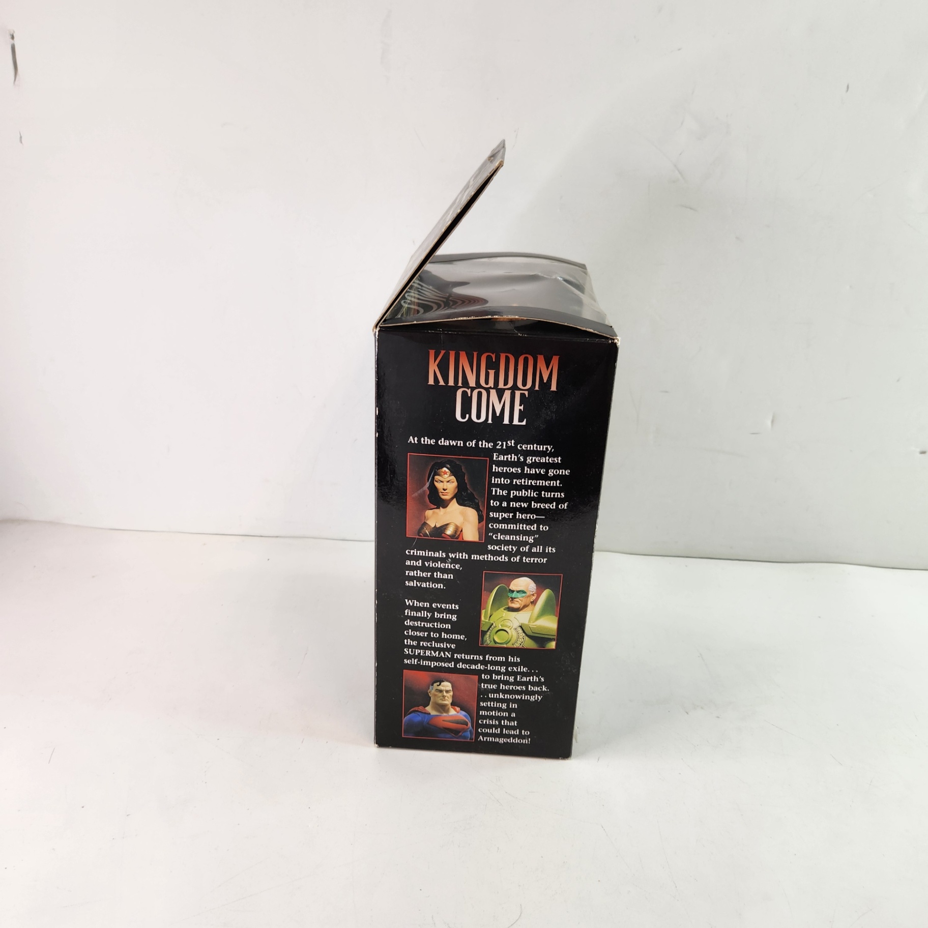 DC Direct Kingdom Come Hawkman Action Figure - image 3 of 5