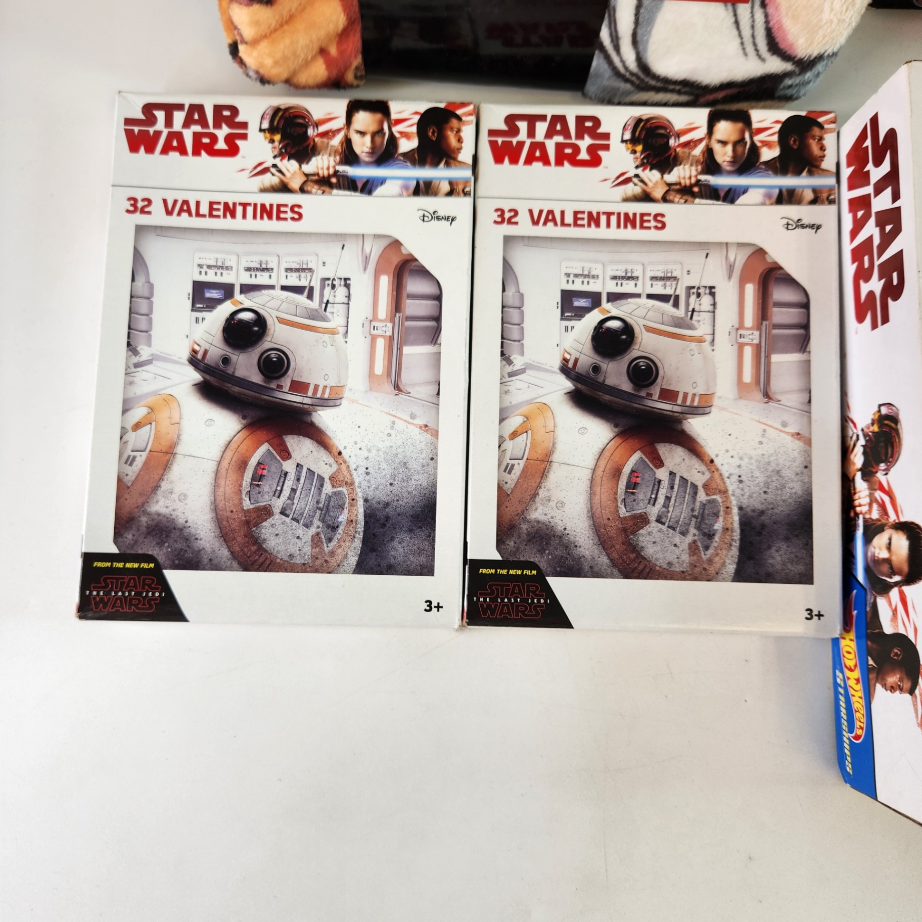 Star Wars Throw Blanket Valentines Cards Millenium Falcon Toy Stationery Set - image 2 of 5