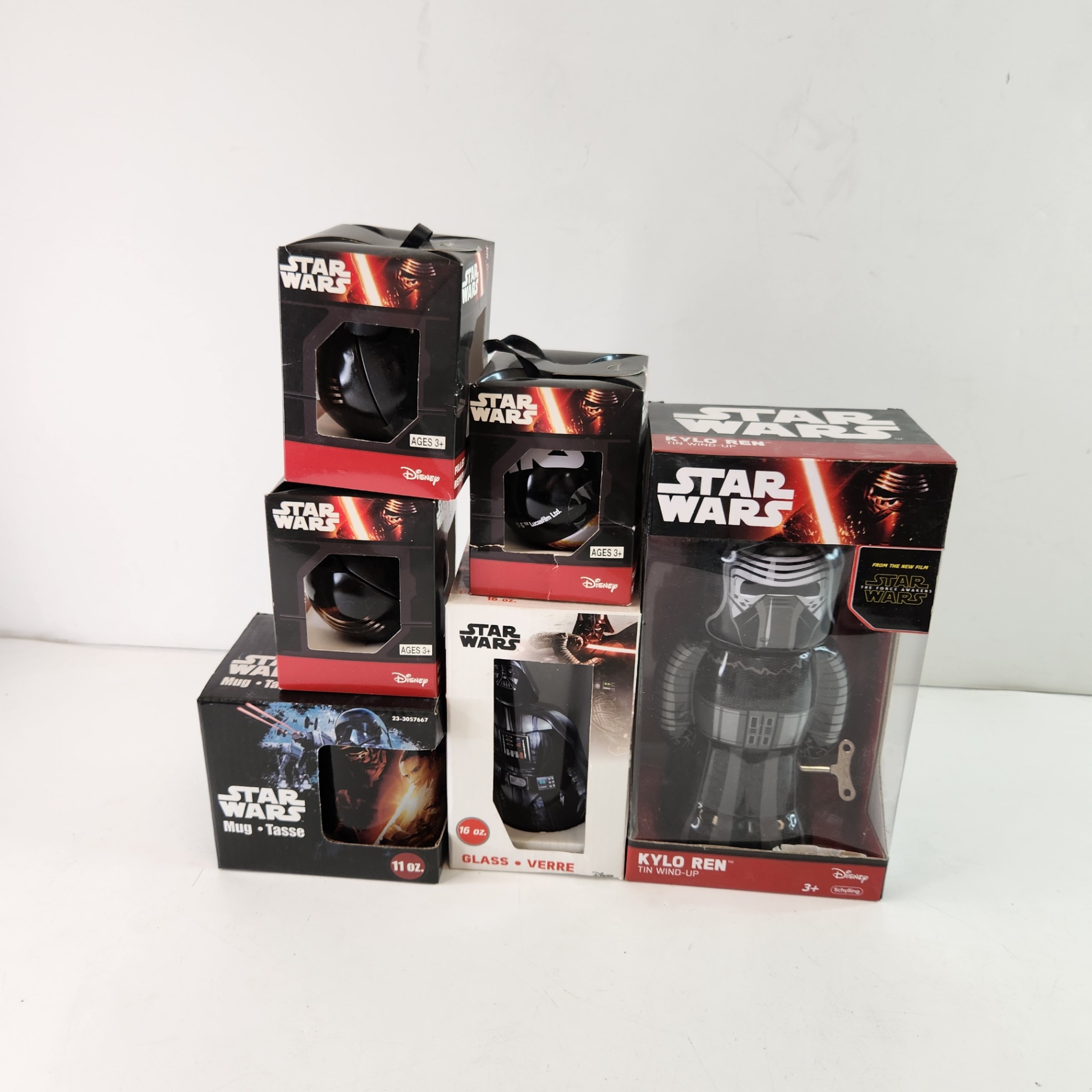 Star Wars Mug, 16oz Glass, Wind-Up Toy, Christmas Ornaments - image 1 of 4