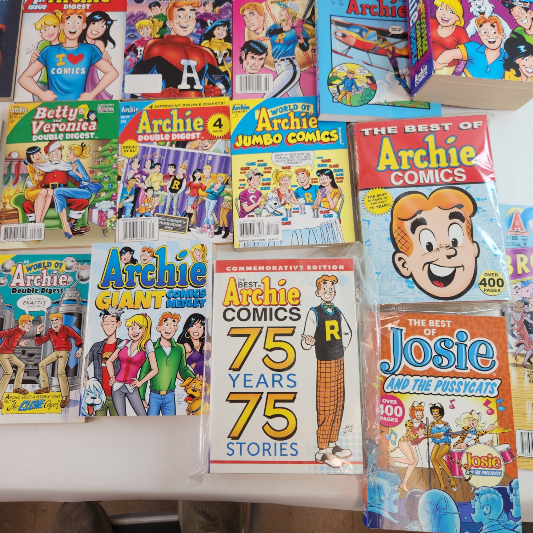 Archie Americana, Digest, Riverdale Comic Books - image 5 of 7