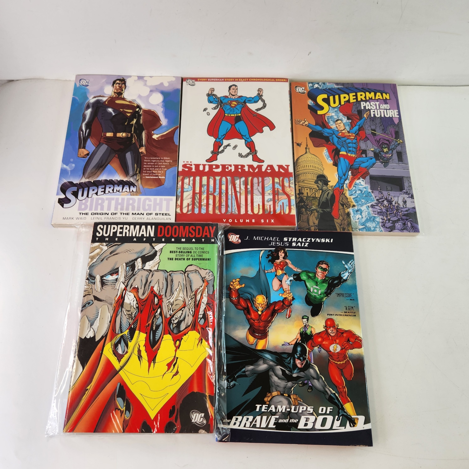 Superman Brave and Bold Chronicles Past and Future Team Up TPB Comics - image 1 of 5