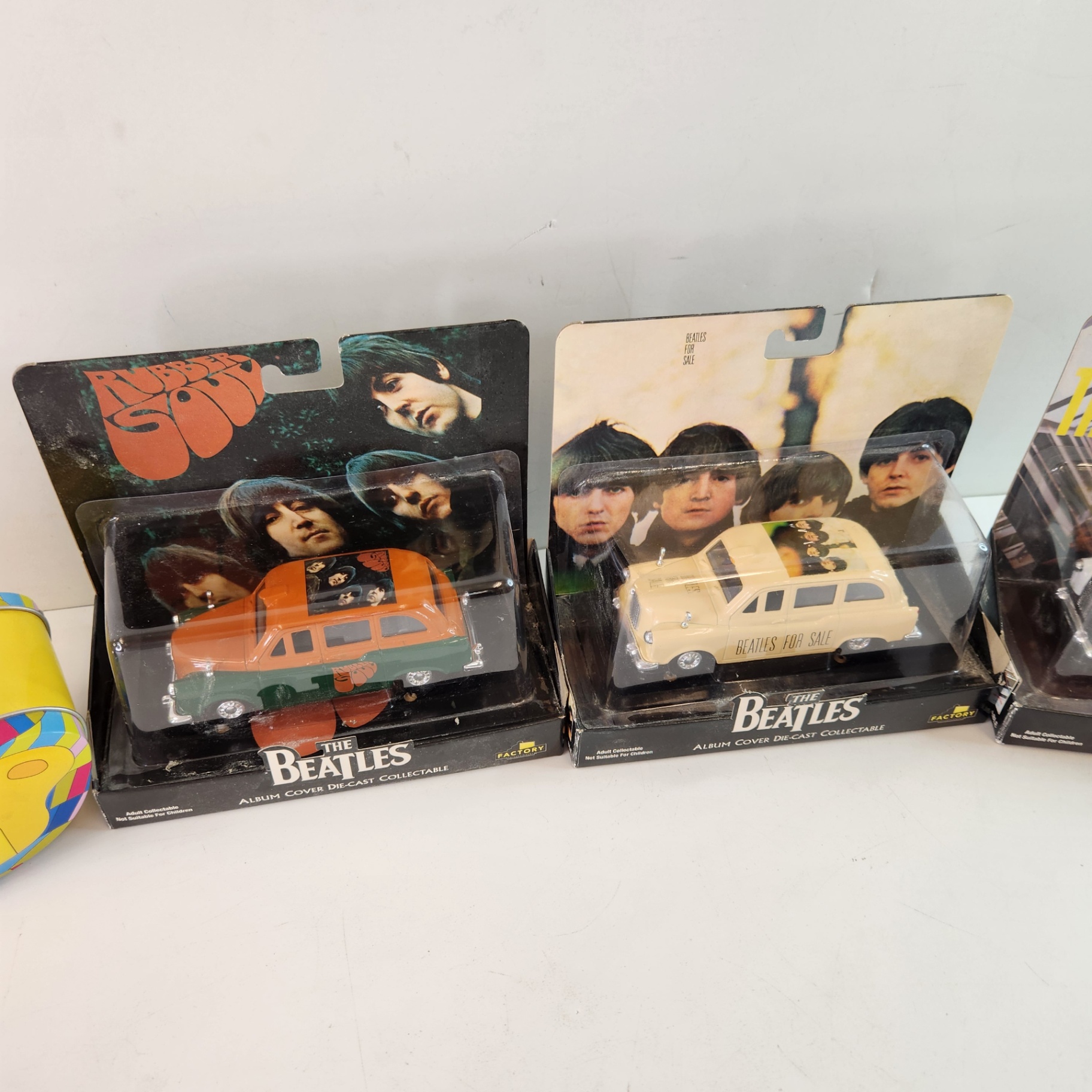 The Beatles Collectible Diecast Cars Lunchbox - image 3 of 5