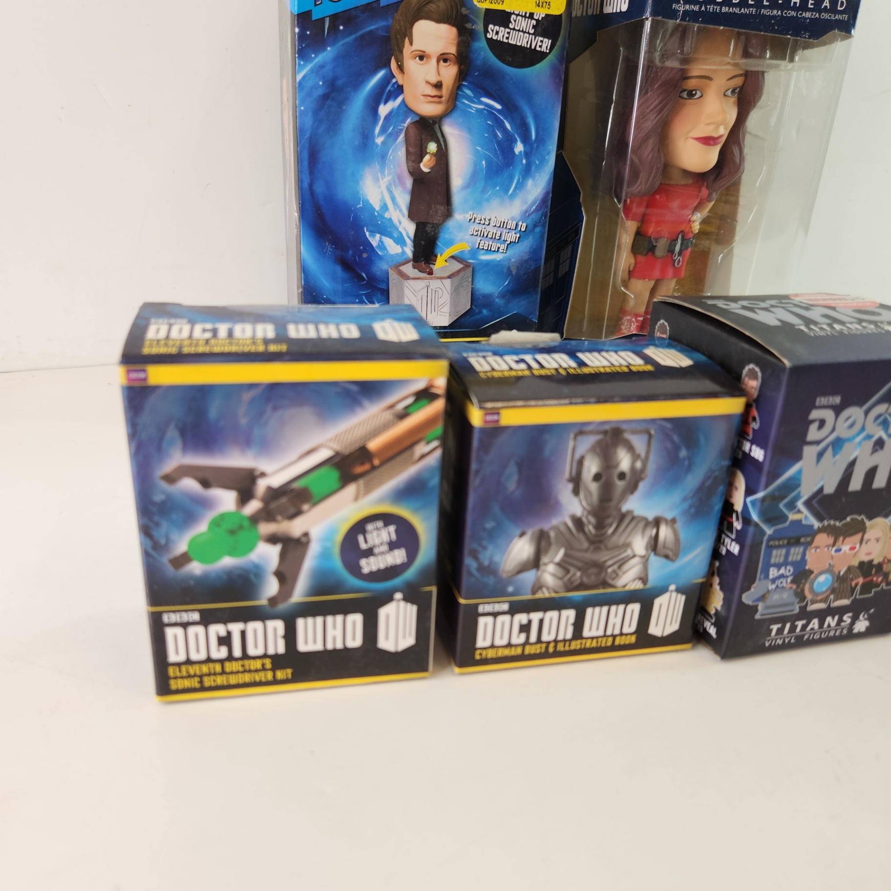 Doctor Who Clara Oswald Bobble Heads Dalek Tardis Action Figures - image 2 of 4