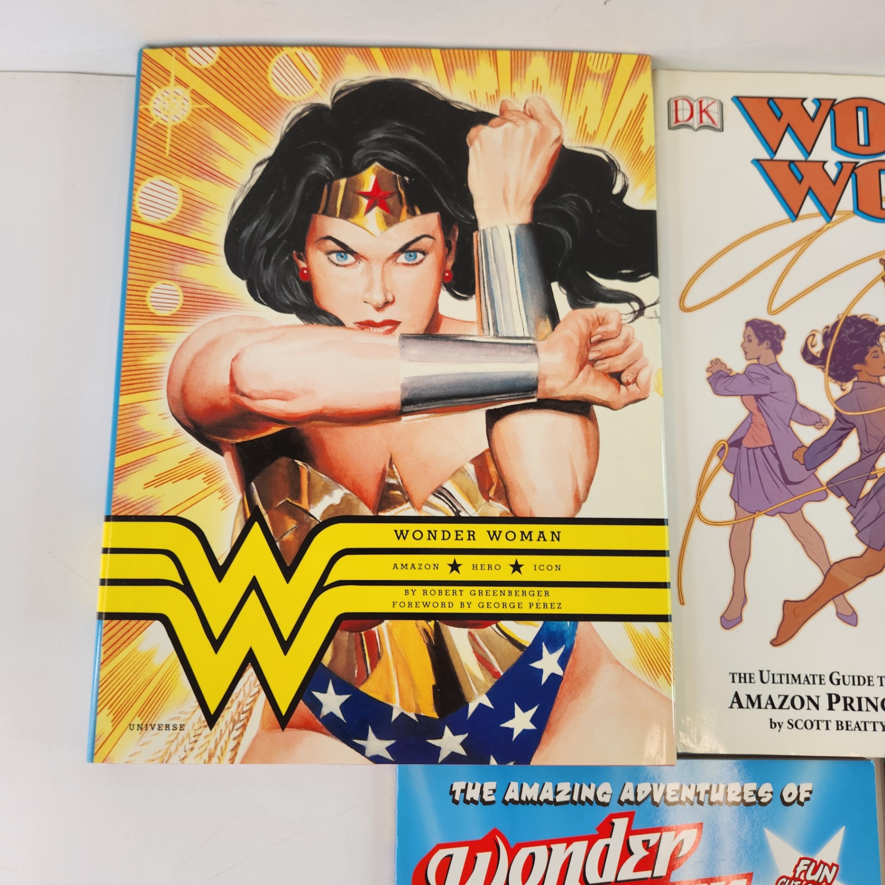 Wonder Woman Hardcovers, Coloring Books + Magazine - image 3 of 4