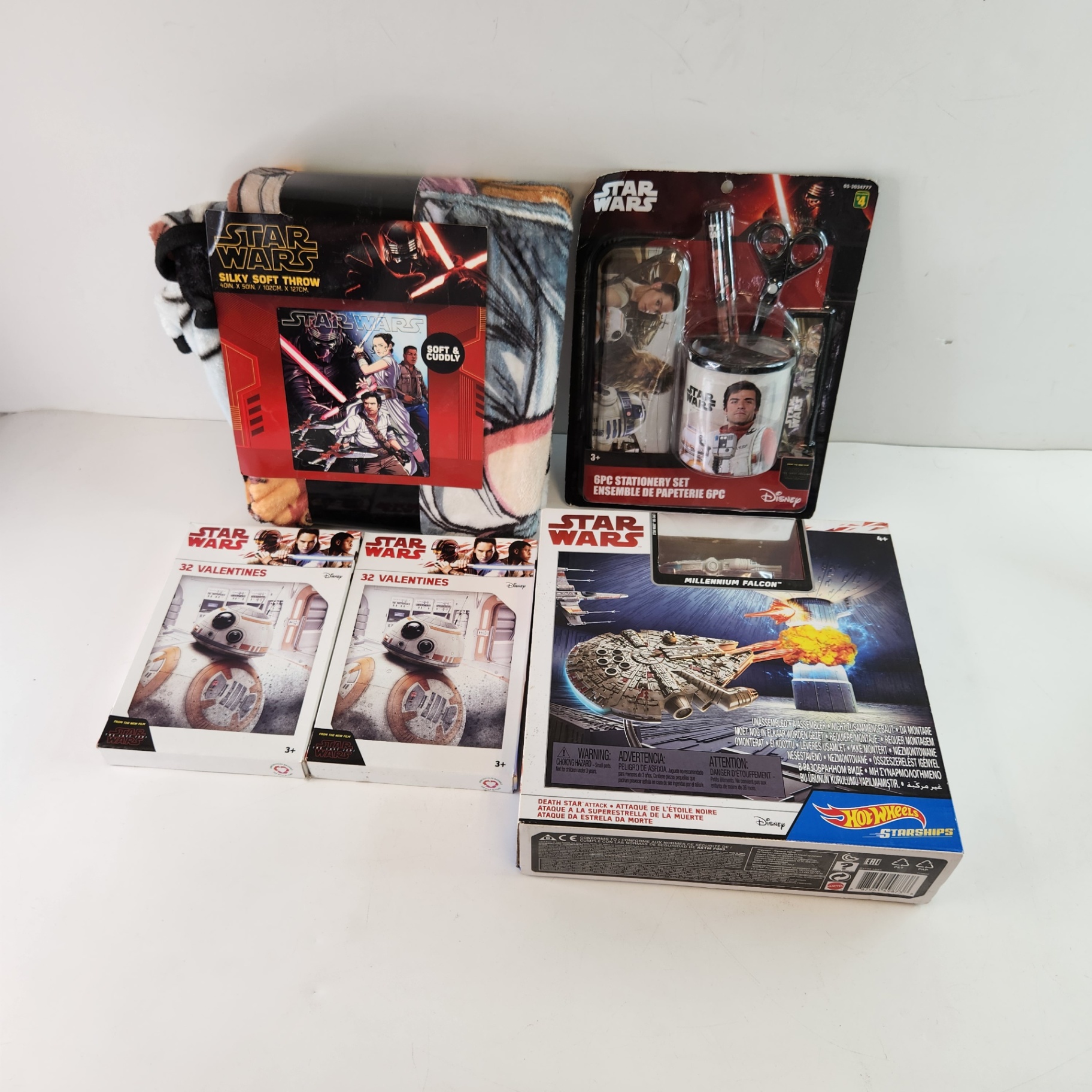 Star Wars Throw Blanket Valentines Cards Millenium Falcon Toy Stationery Set - image 1 of 5