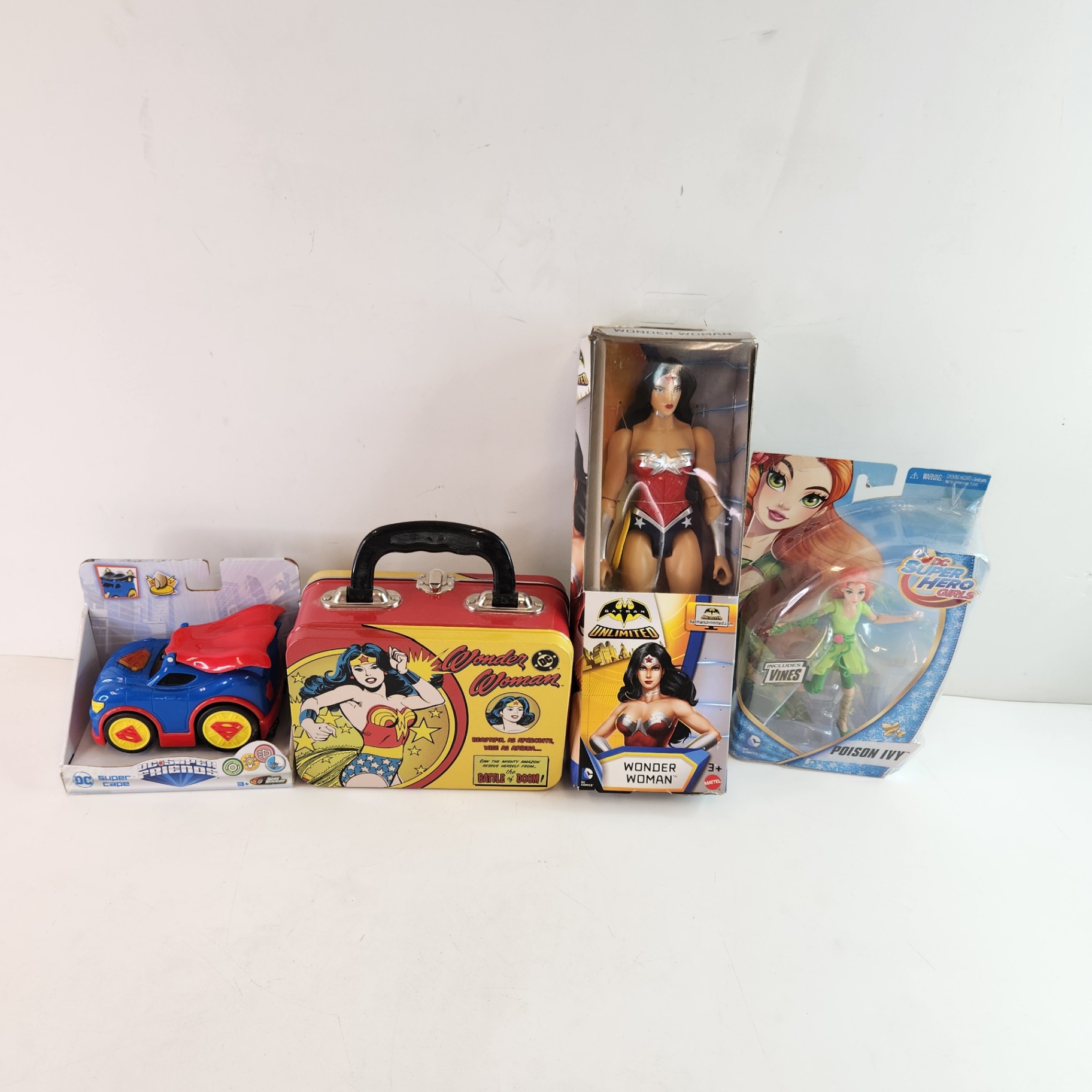DC Wonder Woman Poison Ivy Action Figure Lunchbox  - image 1 of 5