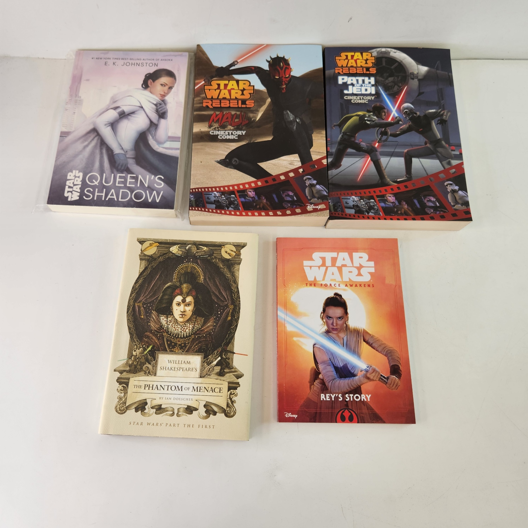 Star Wars Rebels Path of the Jedi, Maul, Queen's Shadow, The Force Awakens Softcover, Phantom of Menace Hardcover - image 1 of 5