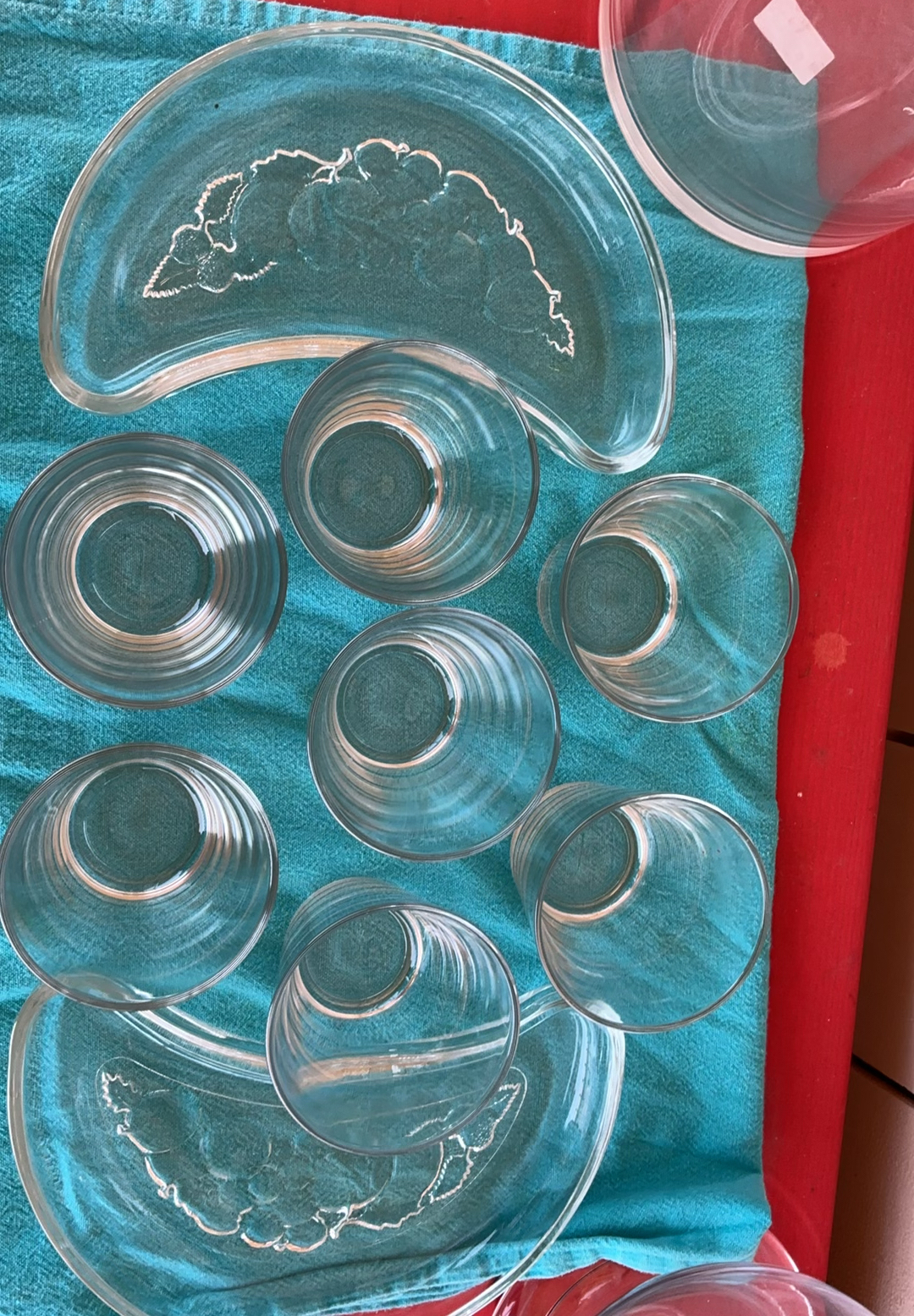 Useful and attractive Glass Items - image 3 of 5