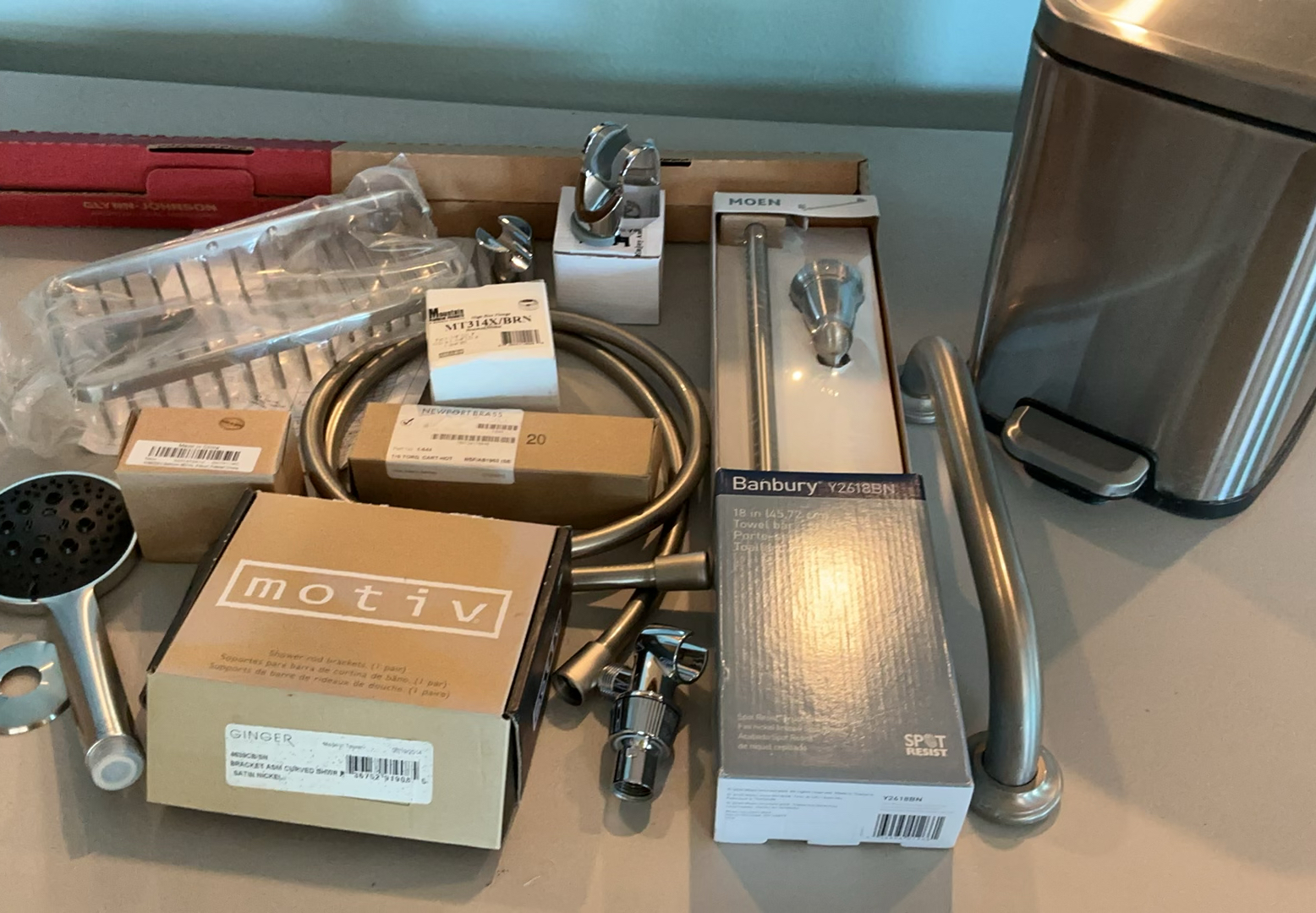 Assorted bathroom fixtures and hardware - image 1 of 9