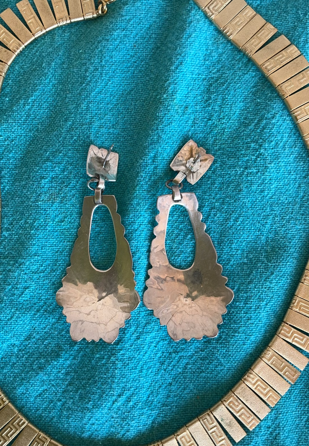 Gold Metal Choker, 3 Earrings - image 3 of 6