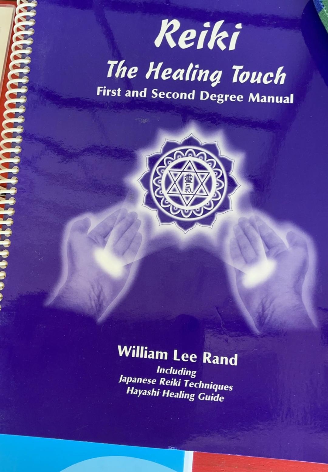 Anatomy, Healing, Reiki, and Yoga Books and DVDs - image 5 of 8