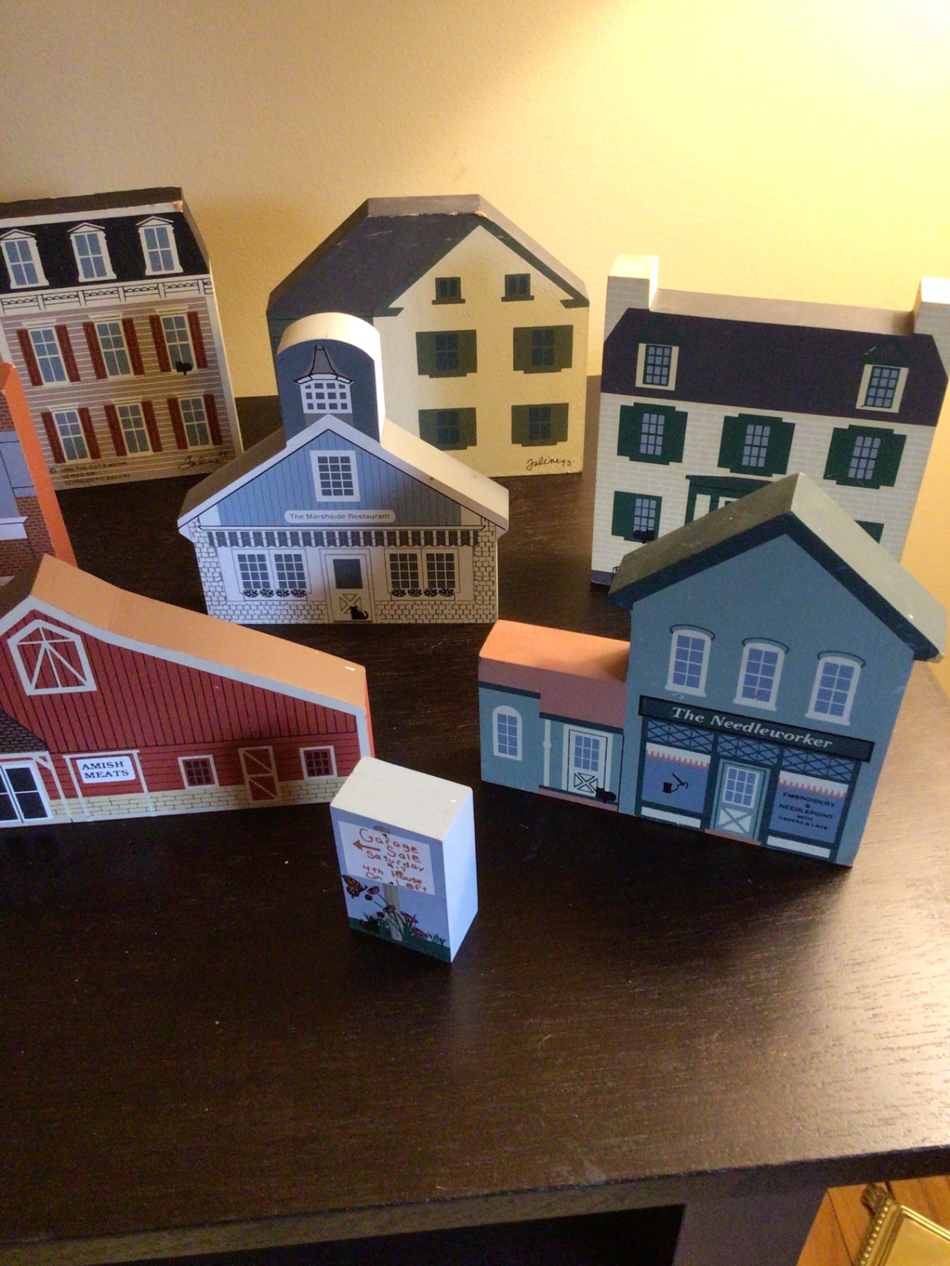 Set of wooden miniature town buildings - image 3 of 6