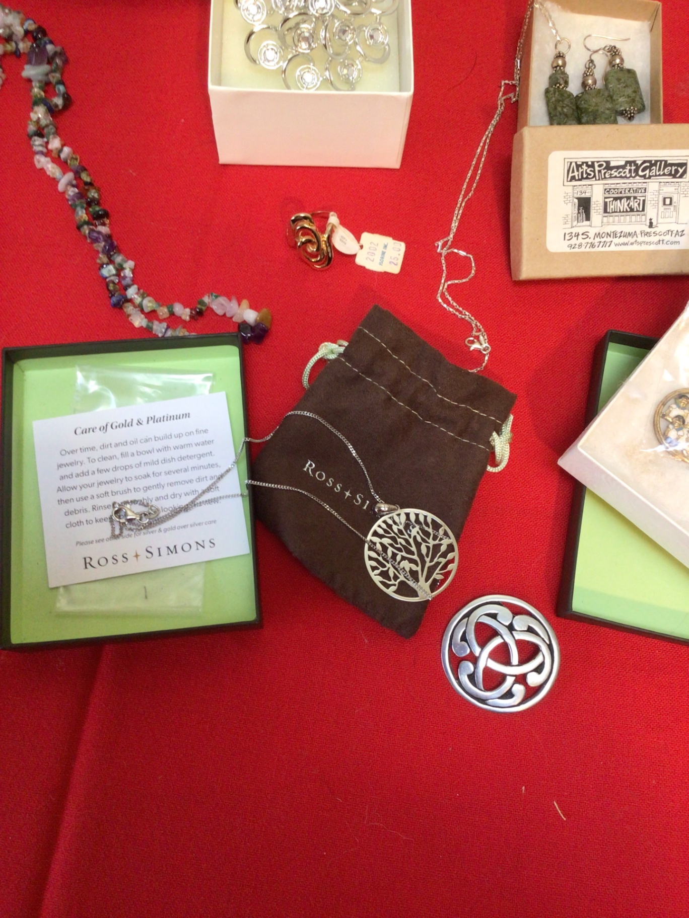 Assorted Jewelry Pieces with Boxes and Pouches - image 2 of 7