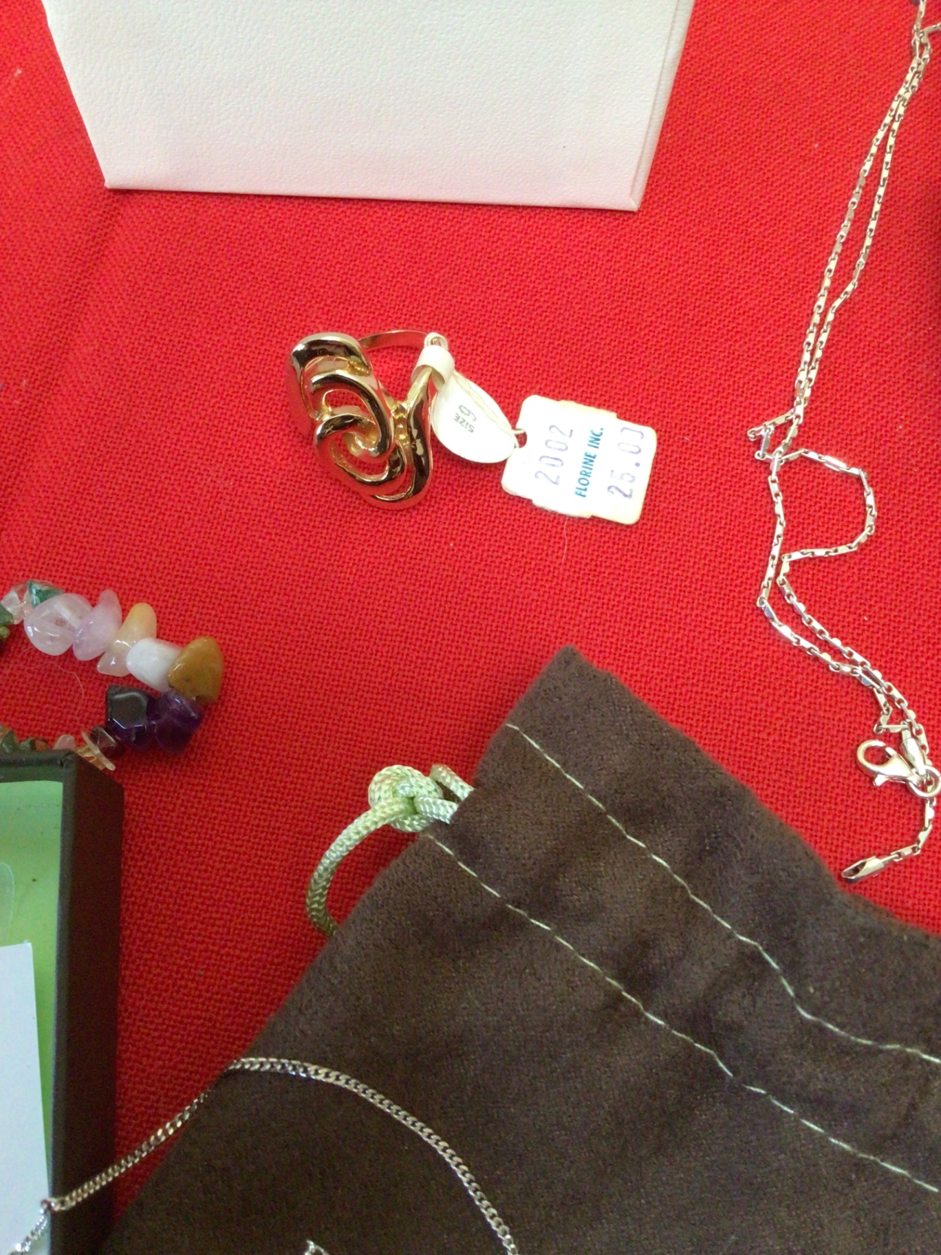 Assorted Jewelry Pieces with Boxes and Pouches - image 5 of 7