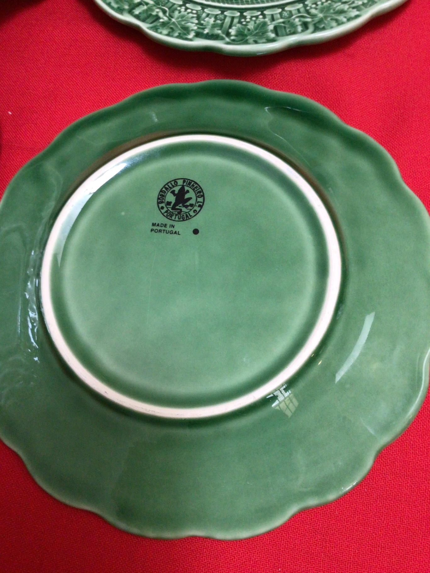 Set of four green ceramic plates with rooster motif - image 2 of 2