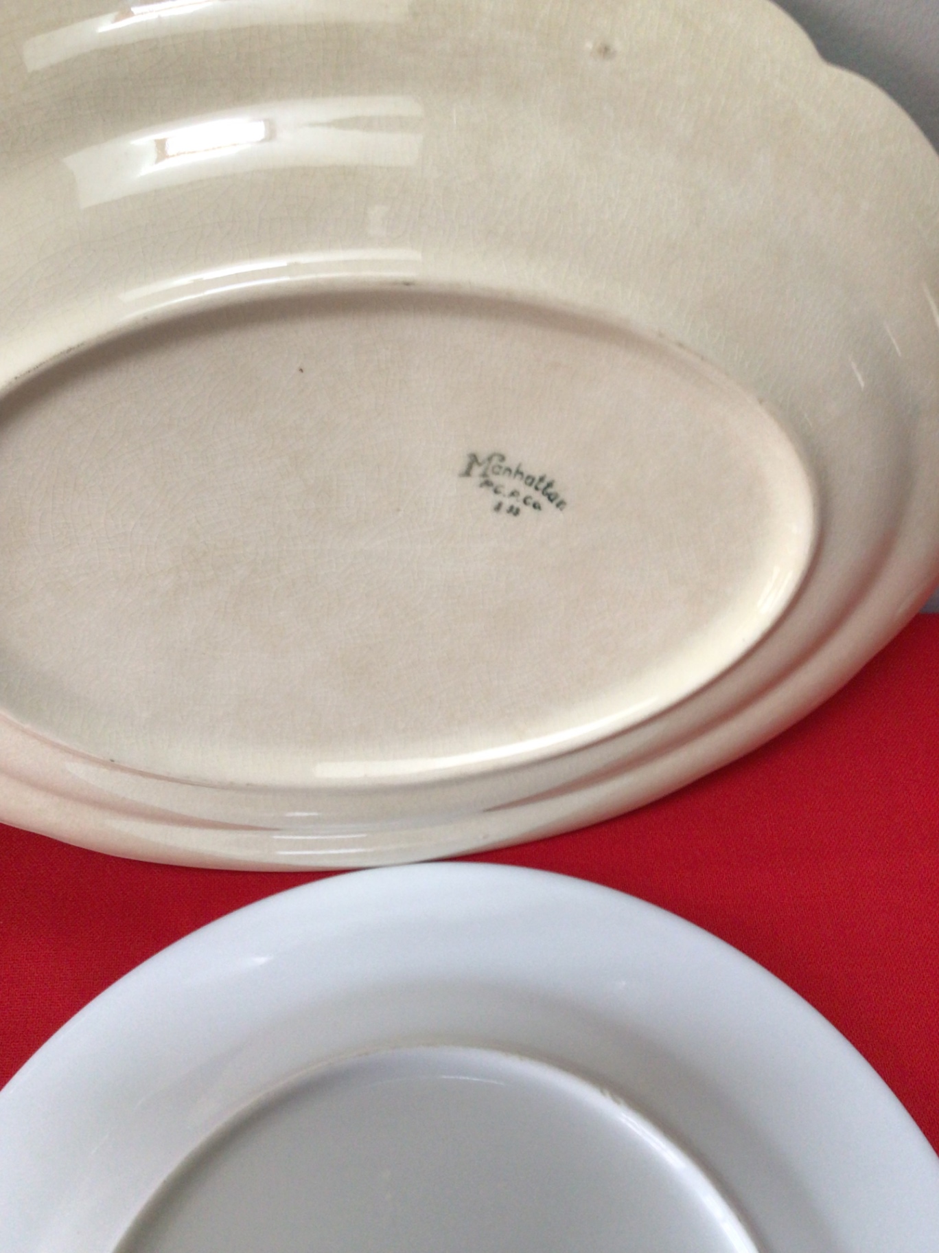 Set of four ceramic dinner plates with assorted patterns - image 3 of 3