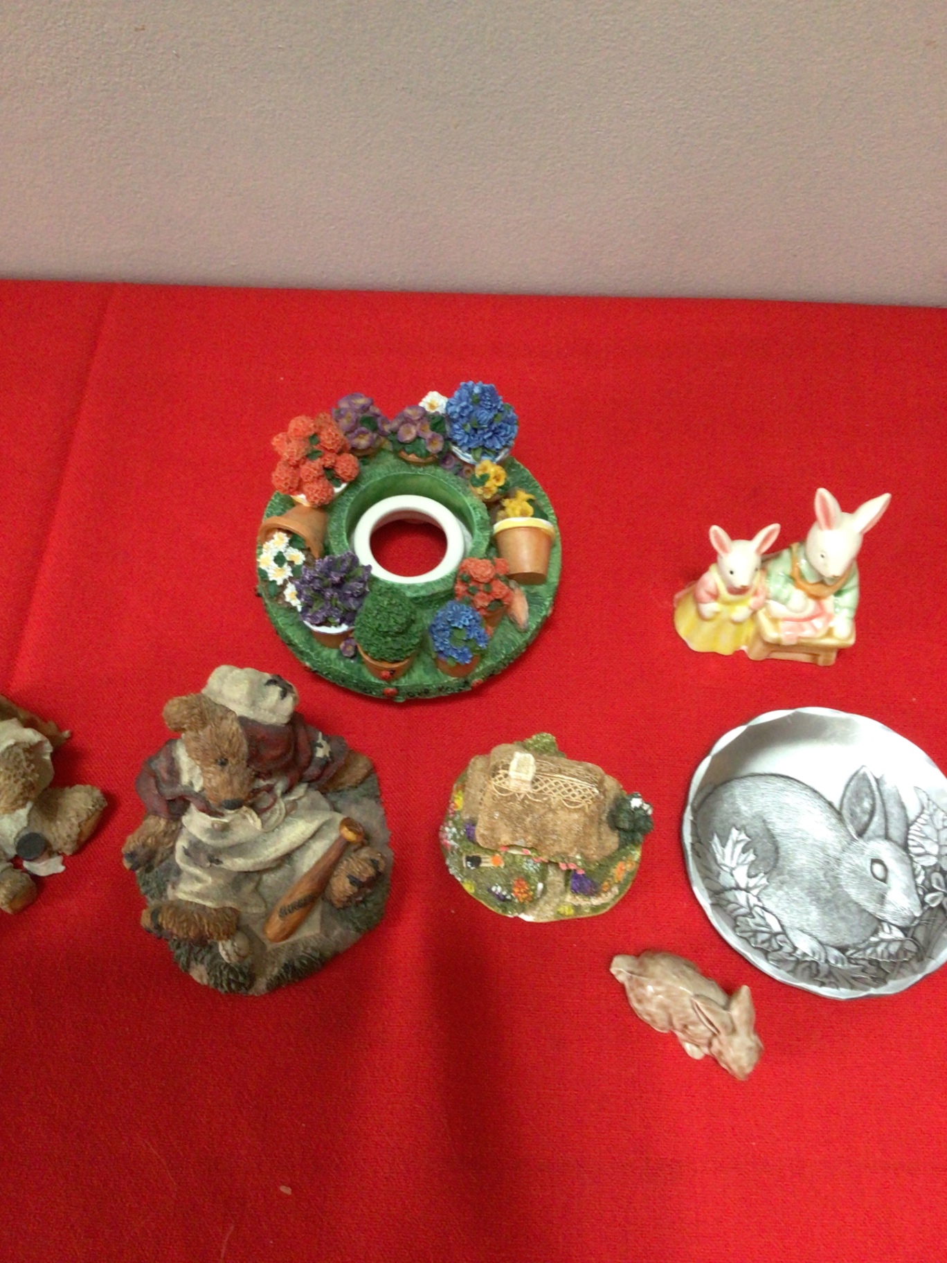Boyd’s Bears Assorted miniature figurines and decorative ceramics - image 2 of 4