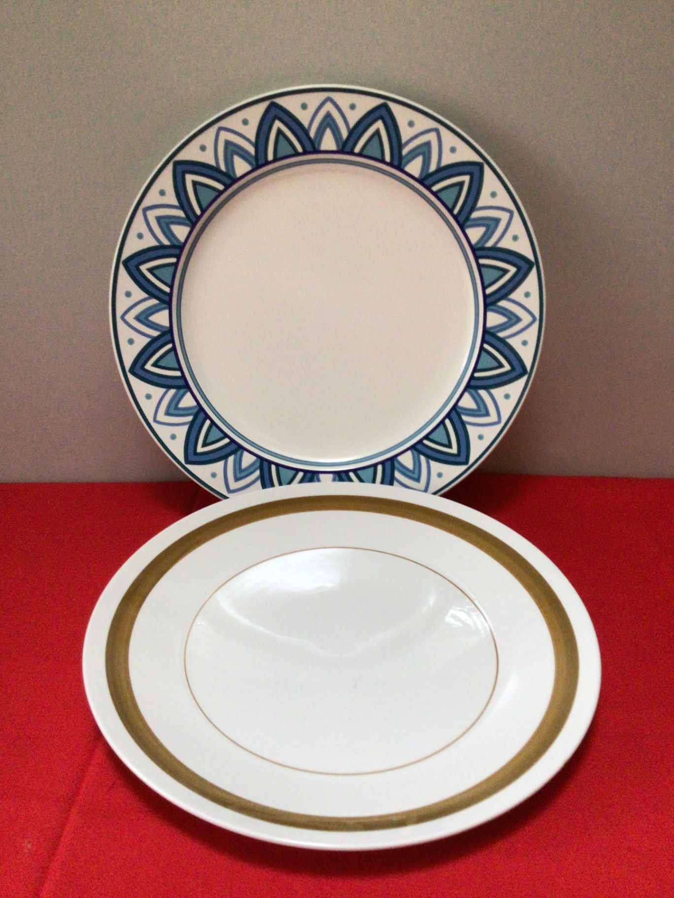 Mikasa dinner plates: blue patterned rim and gold-banded white plate - image 2 of 3