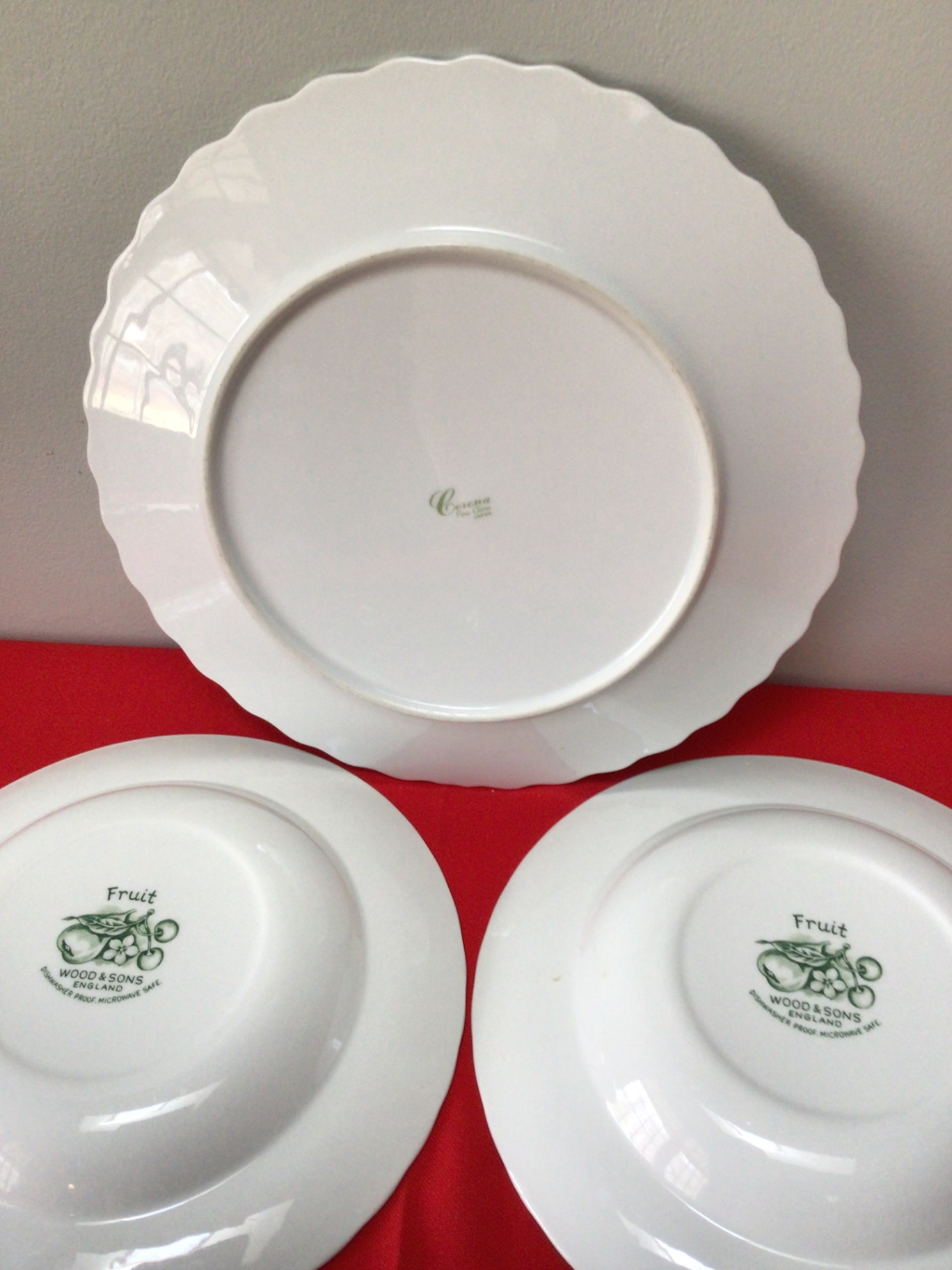 Floral patterned plate with green-bordered bowls and red glass dessert plates - image 2 of 2